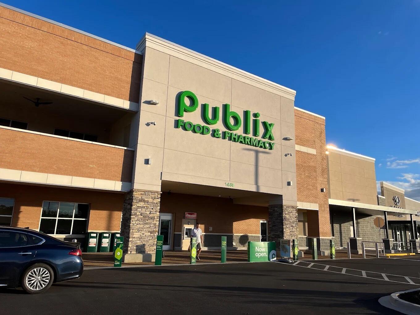 2214 Horizons View Drive