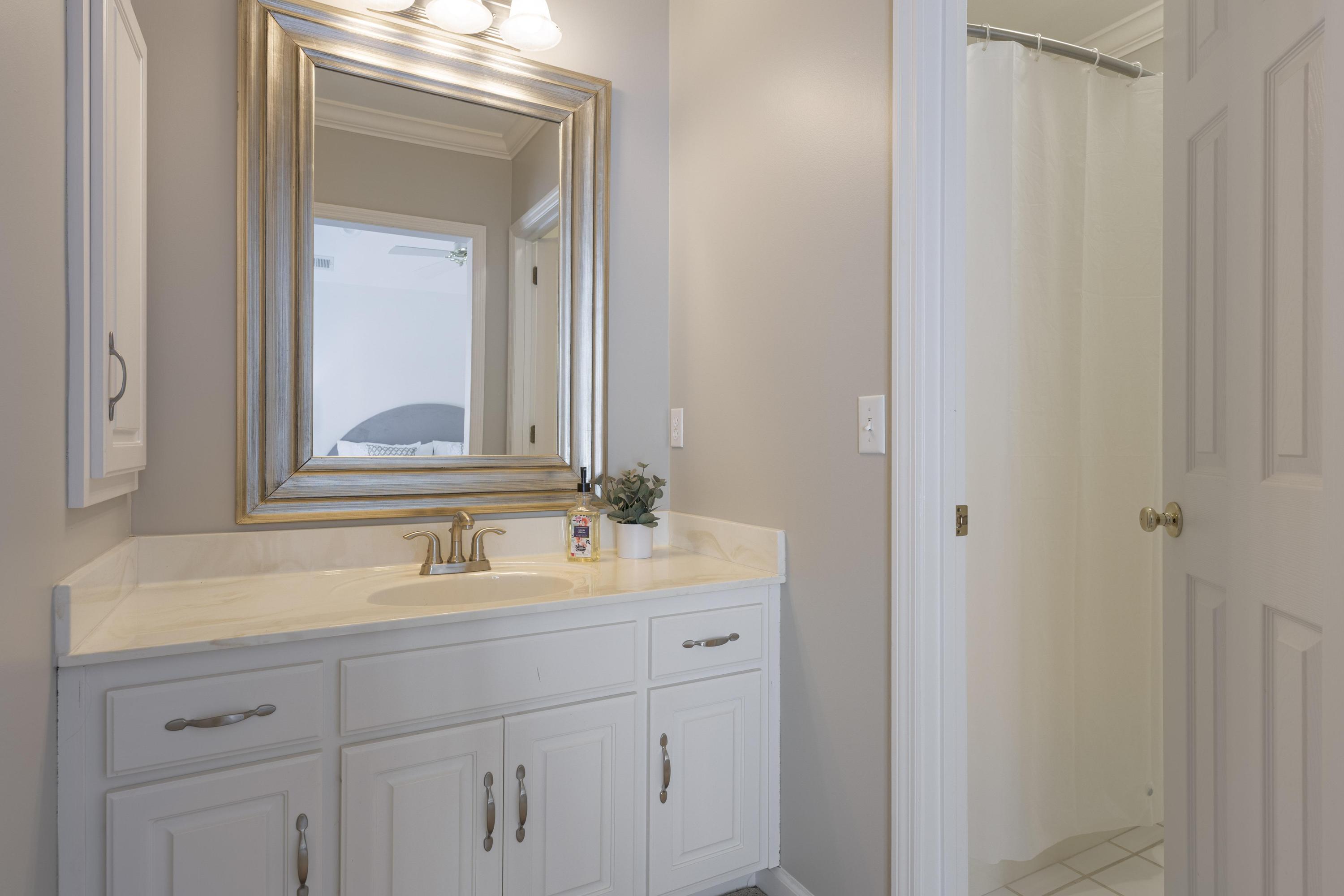 711 Sunset Mountain Drive