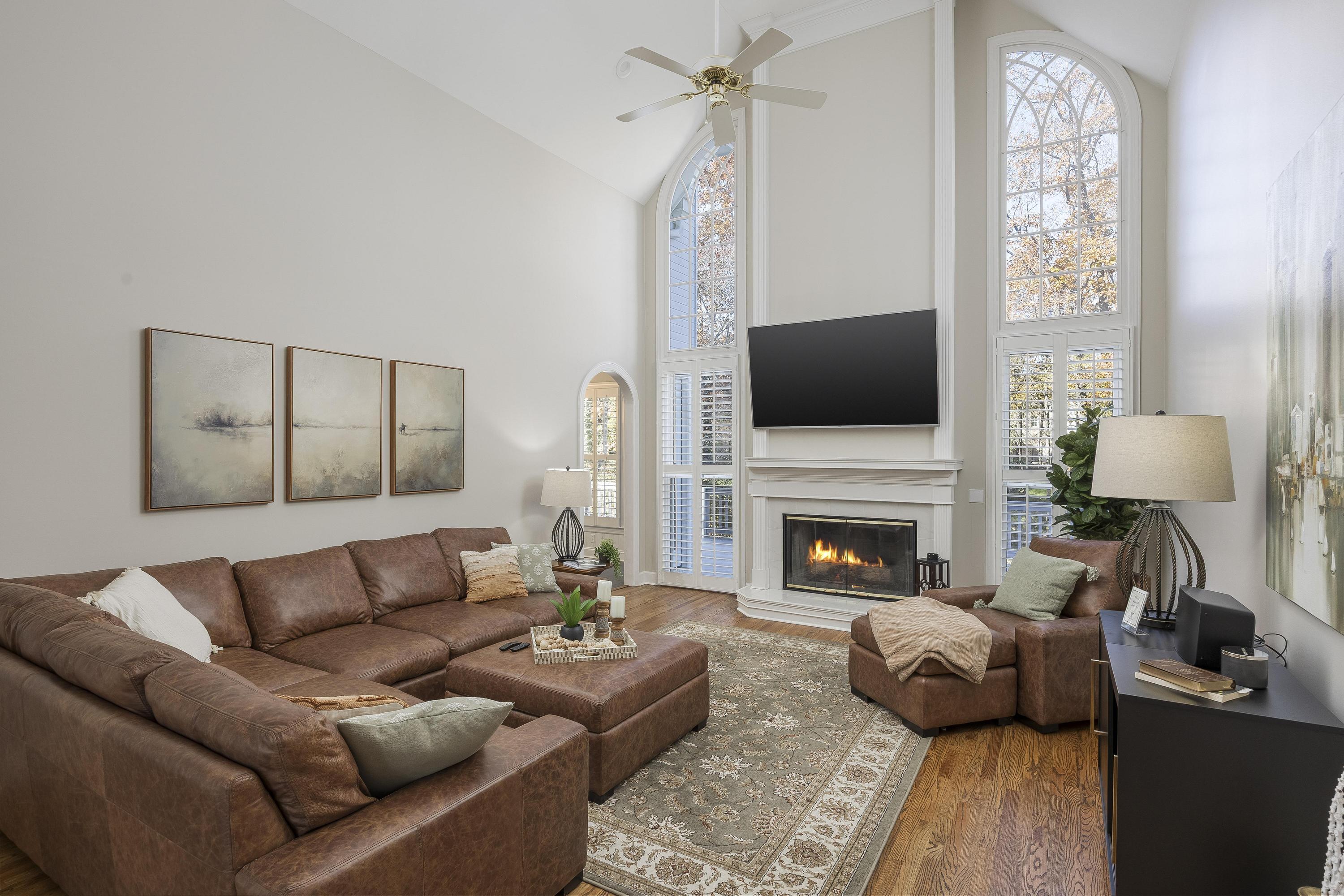 711 Sunset Mountain Drive