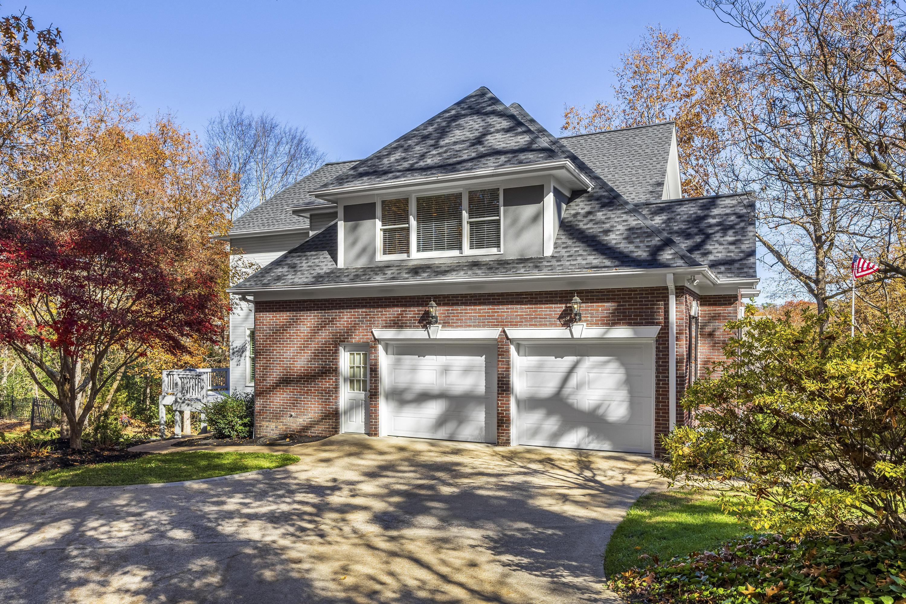 711 Sunset Mountain Drive