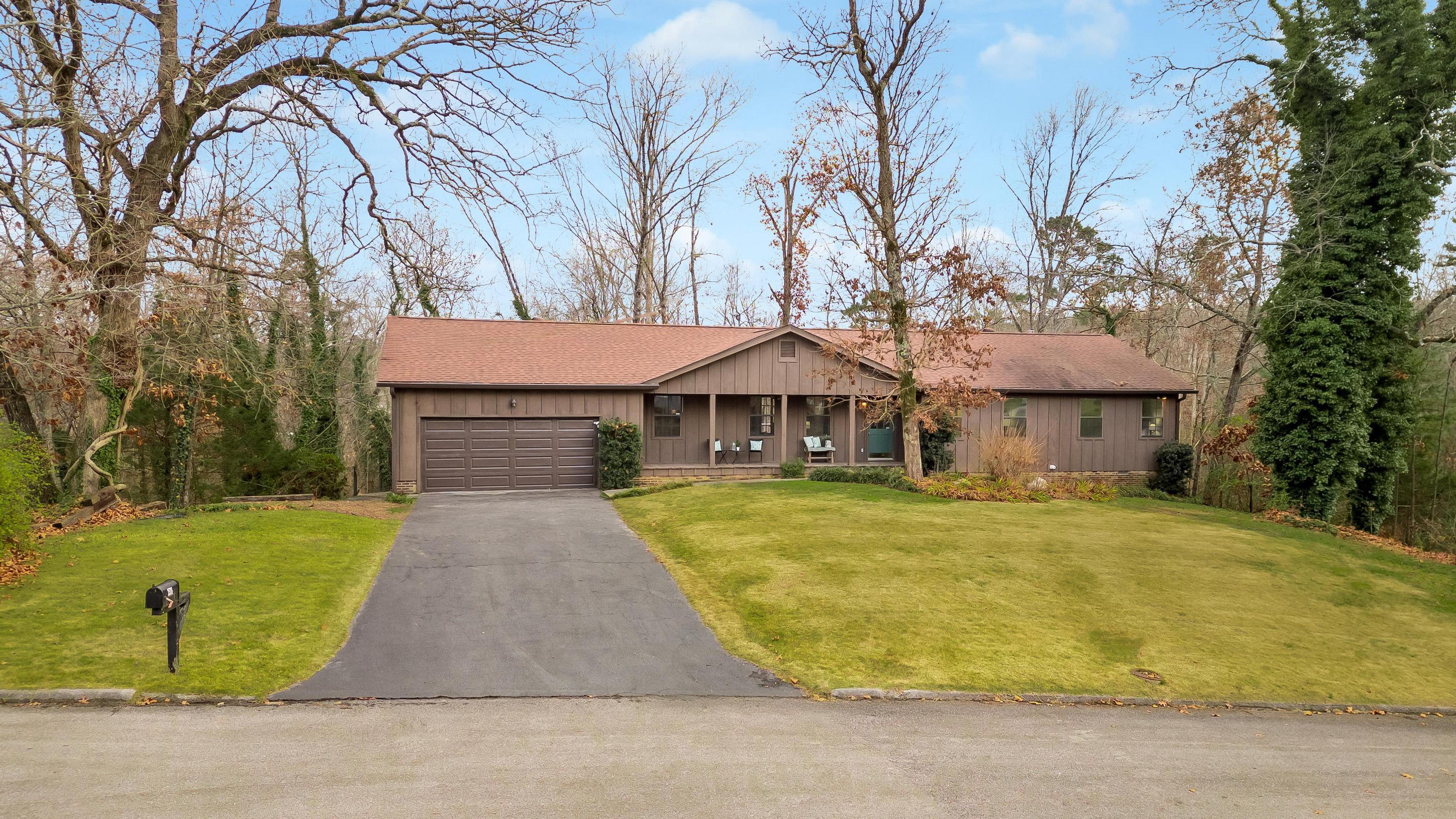 2536 Cross Winds Lane