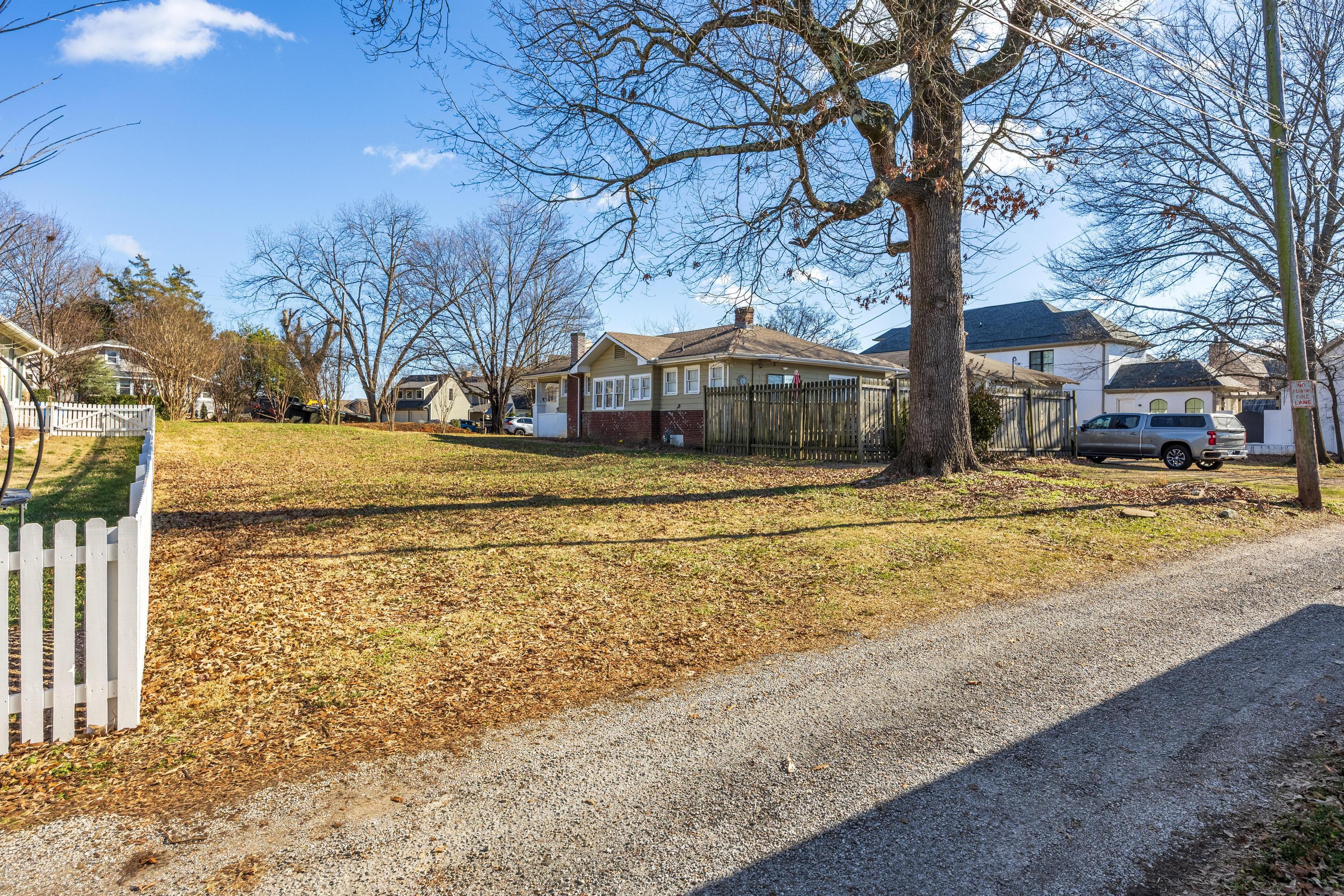 207 Mcfarland Avenue