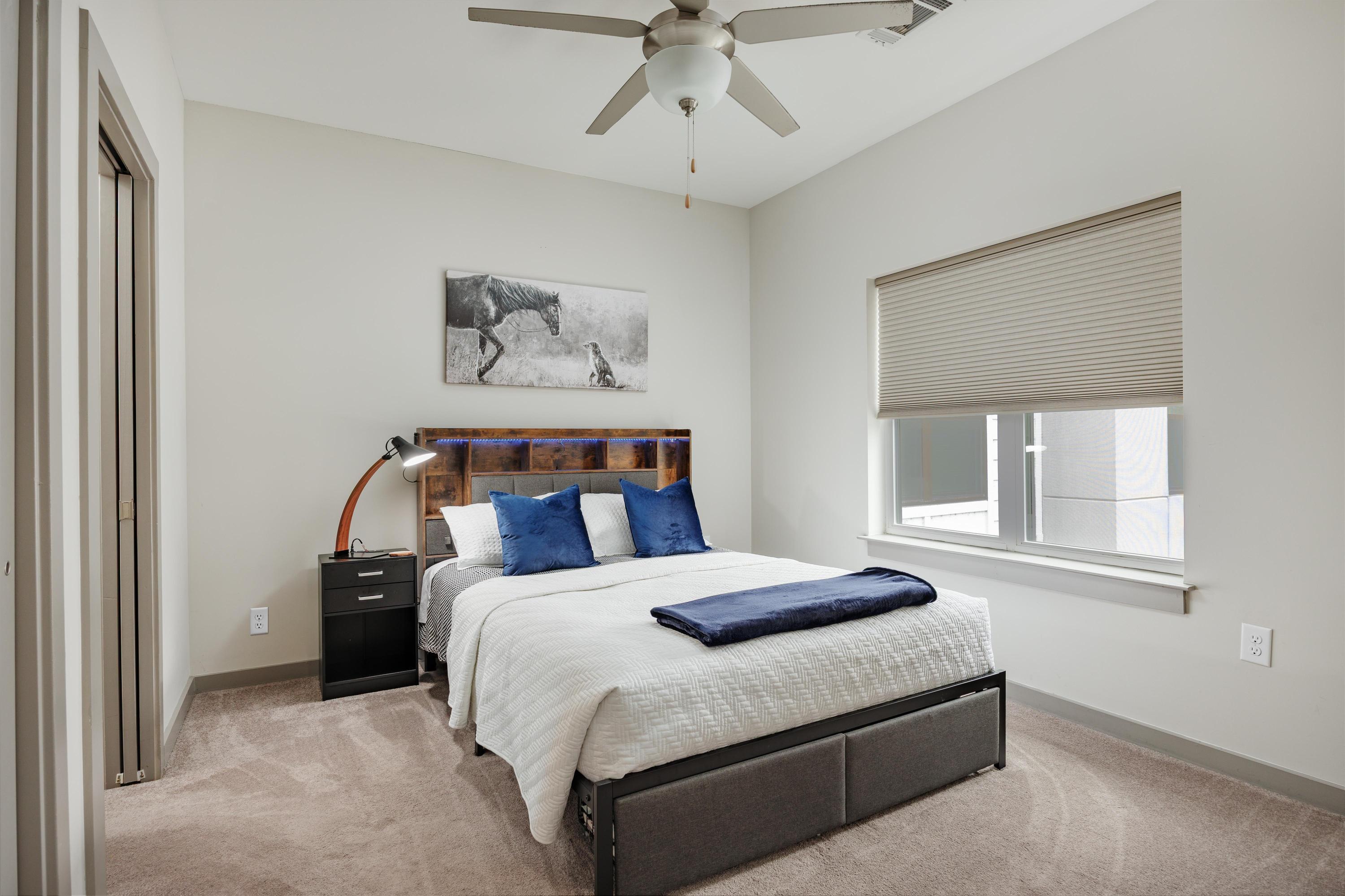 782 Riverfront Parkway, 419