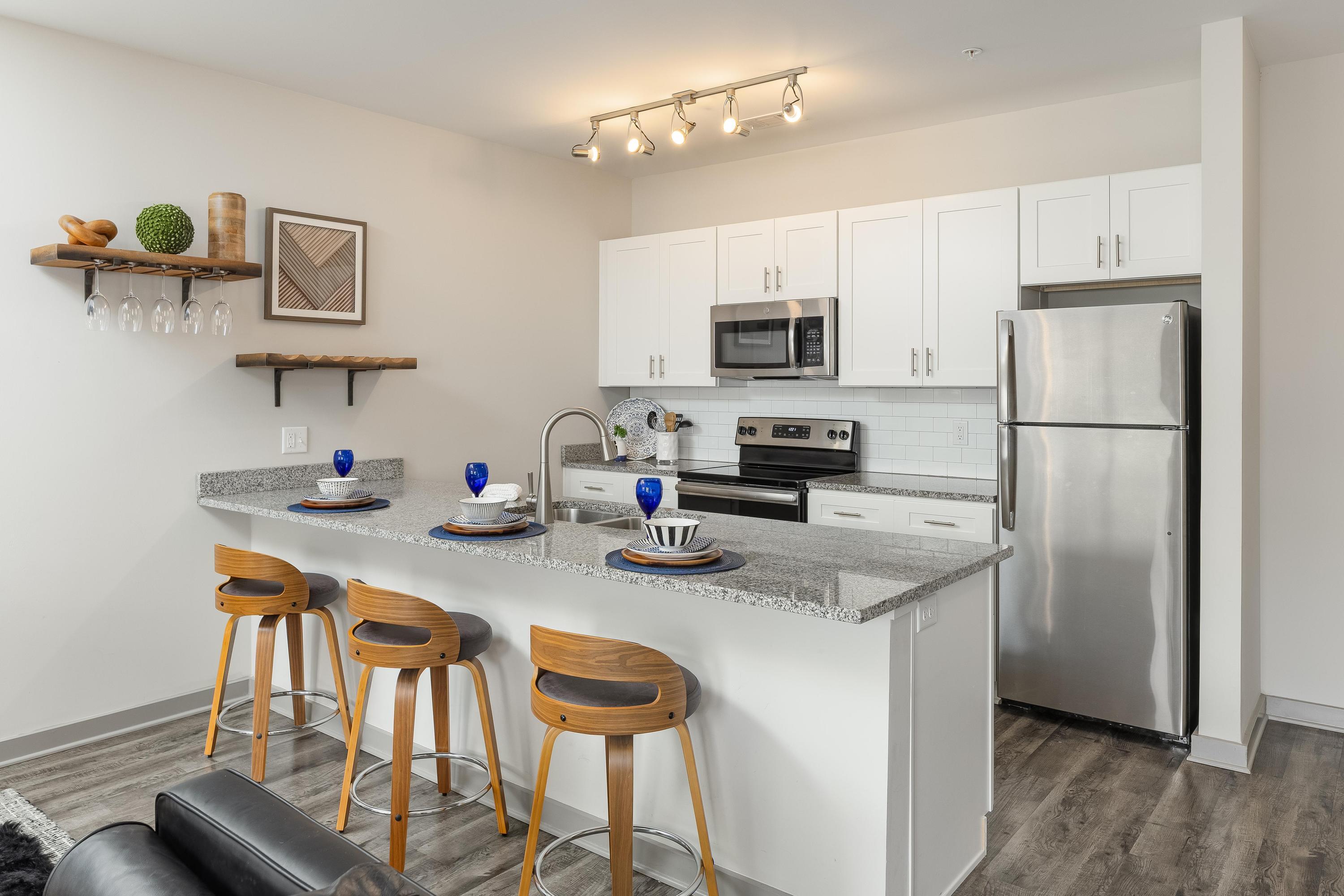 782 Riverfront Parkway, 419
