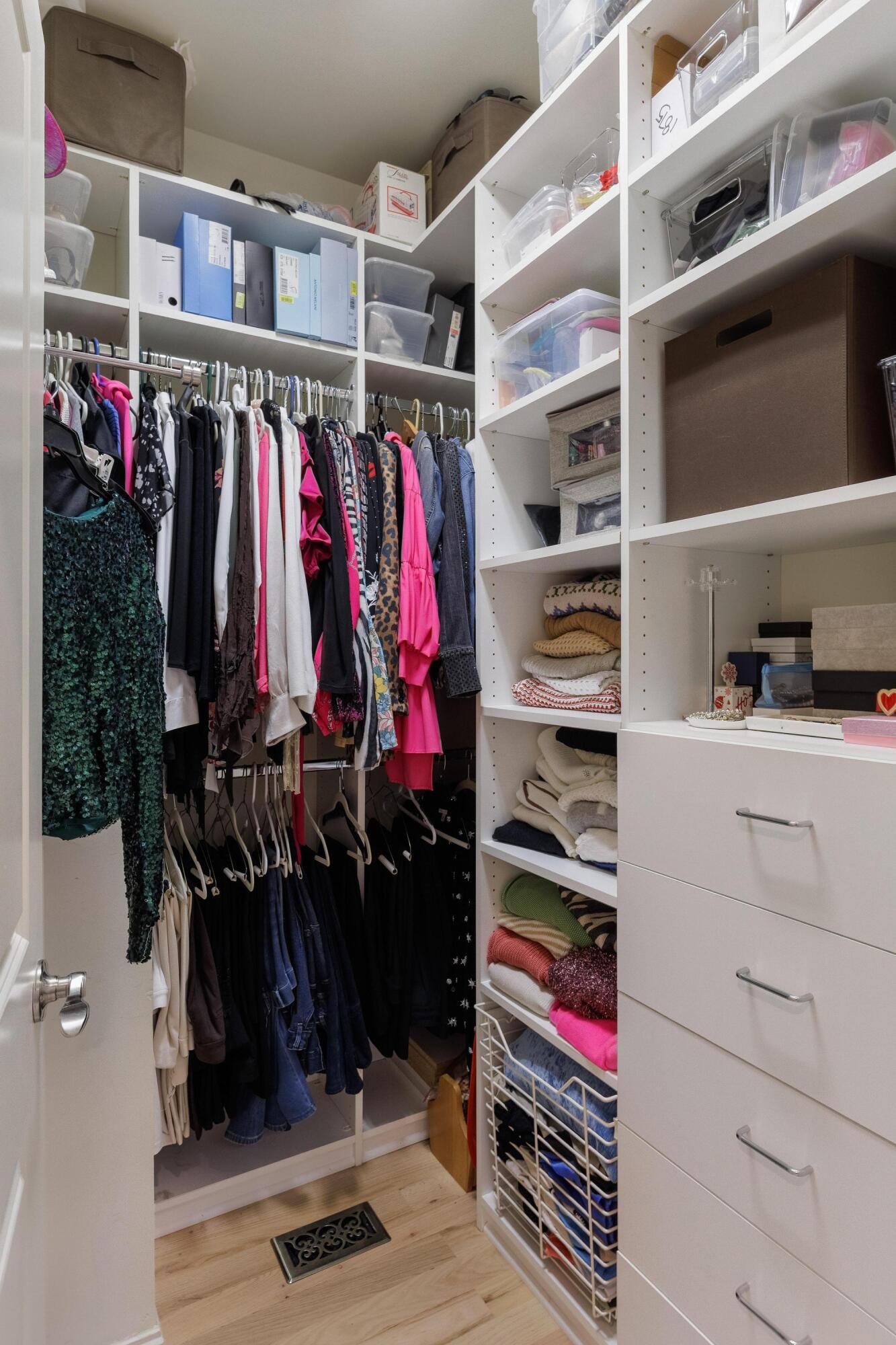 1875 Holden Farm Place