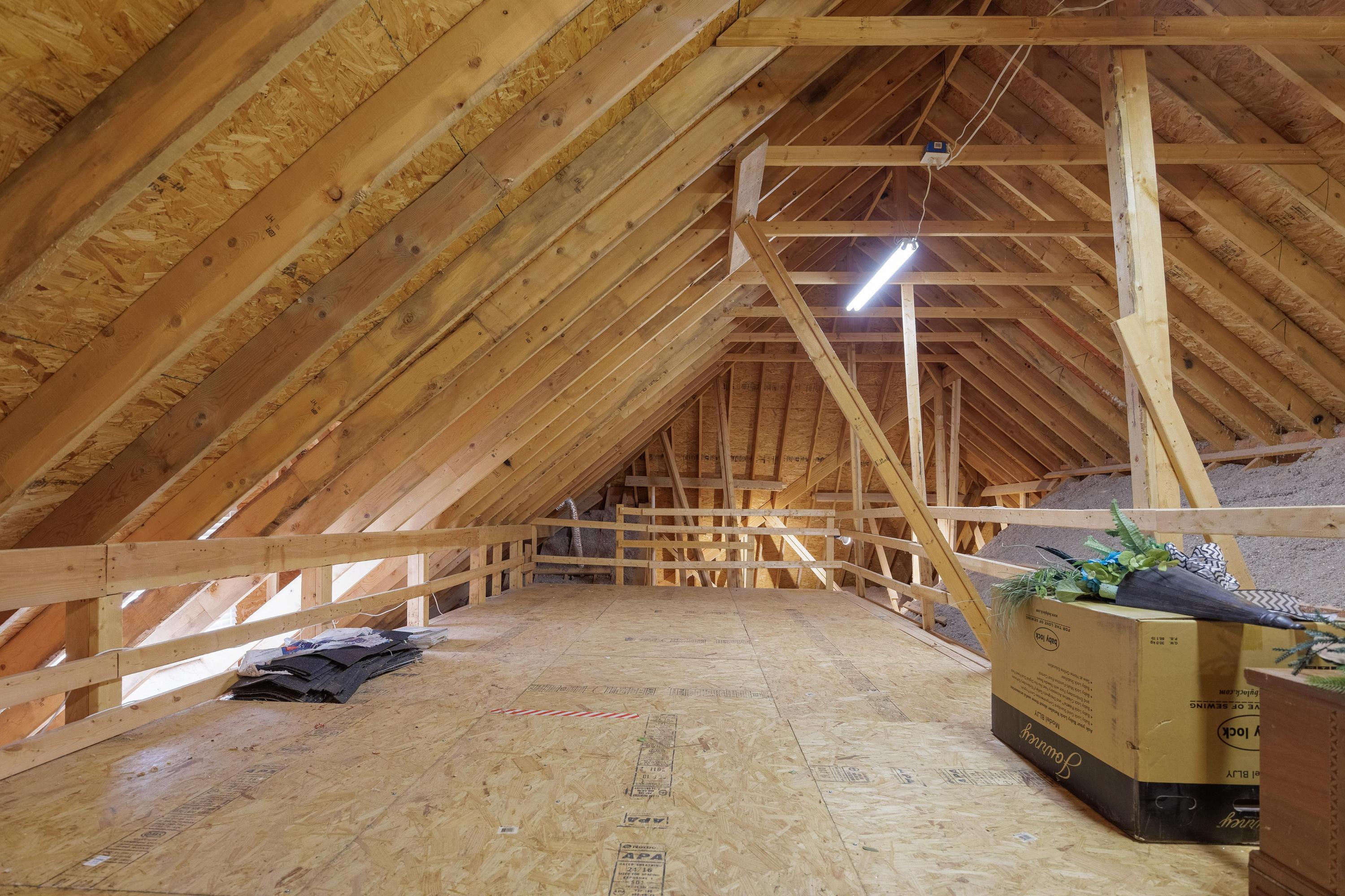 1875 Holden Farm Place