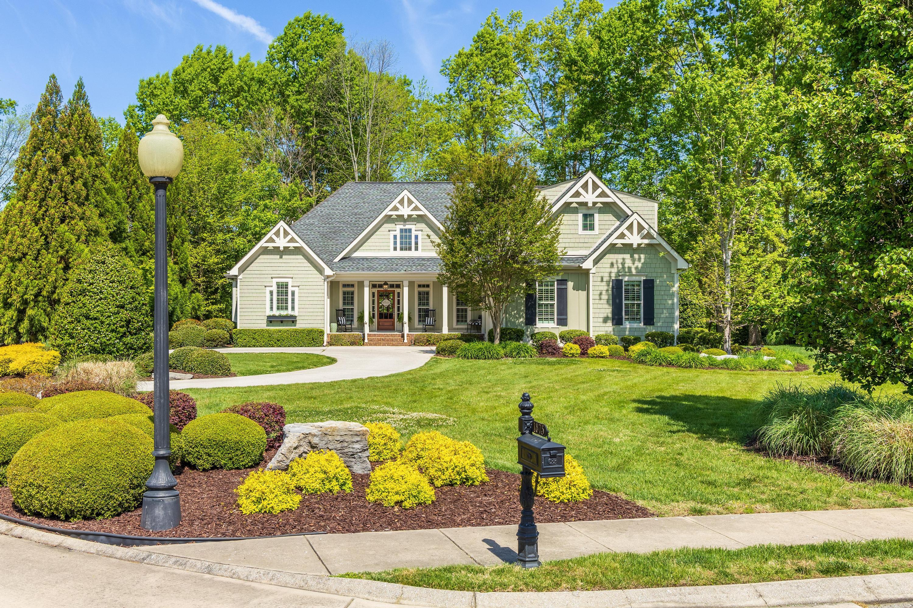 1875 Holden Farm Place