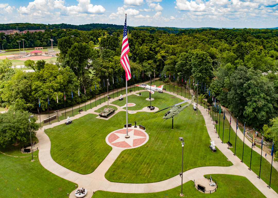 1875 Holden Farm Place