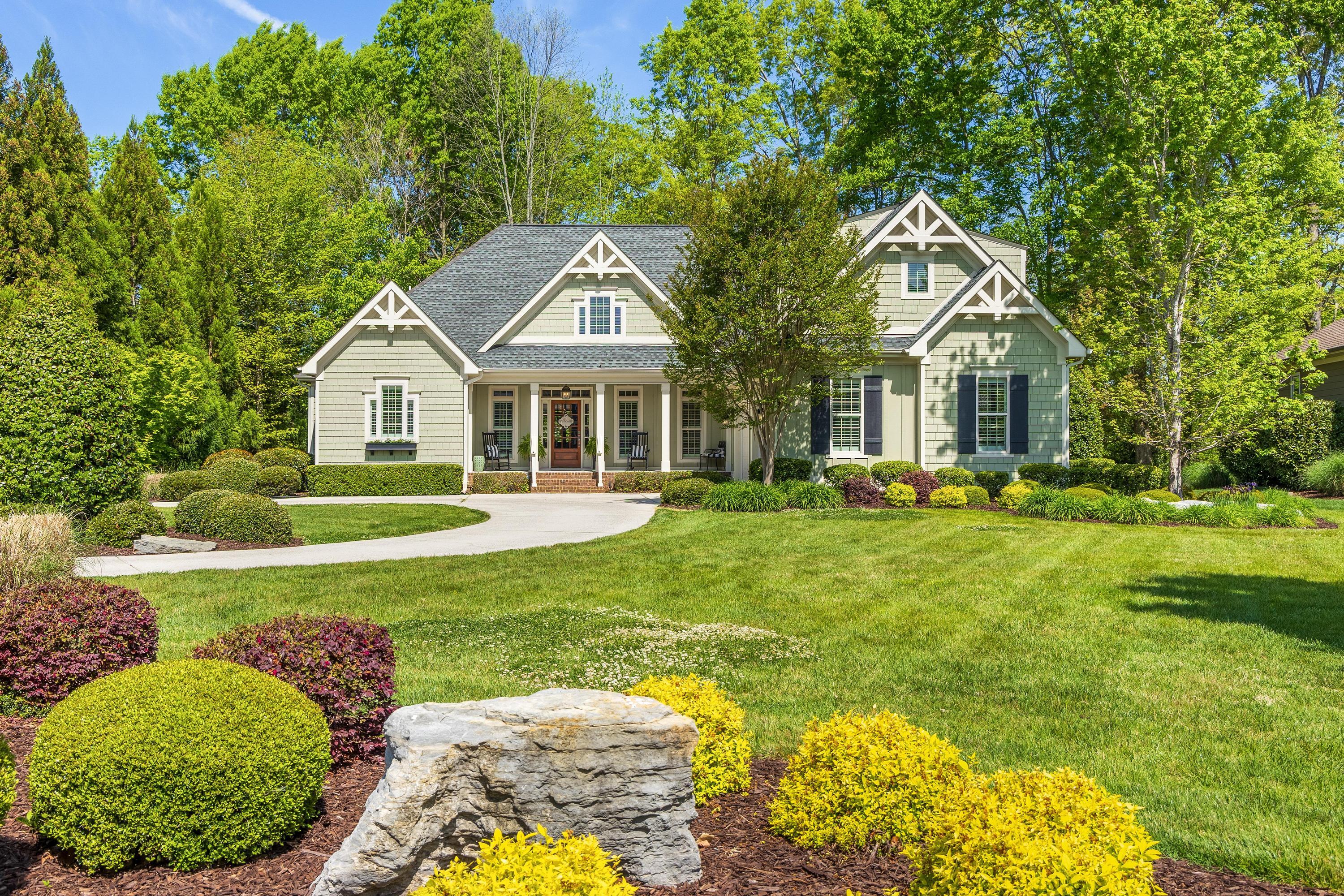 1875 Holden Farm Place