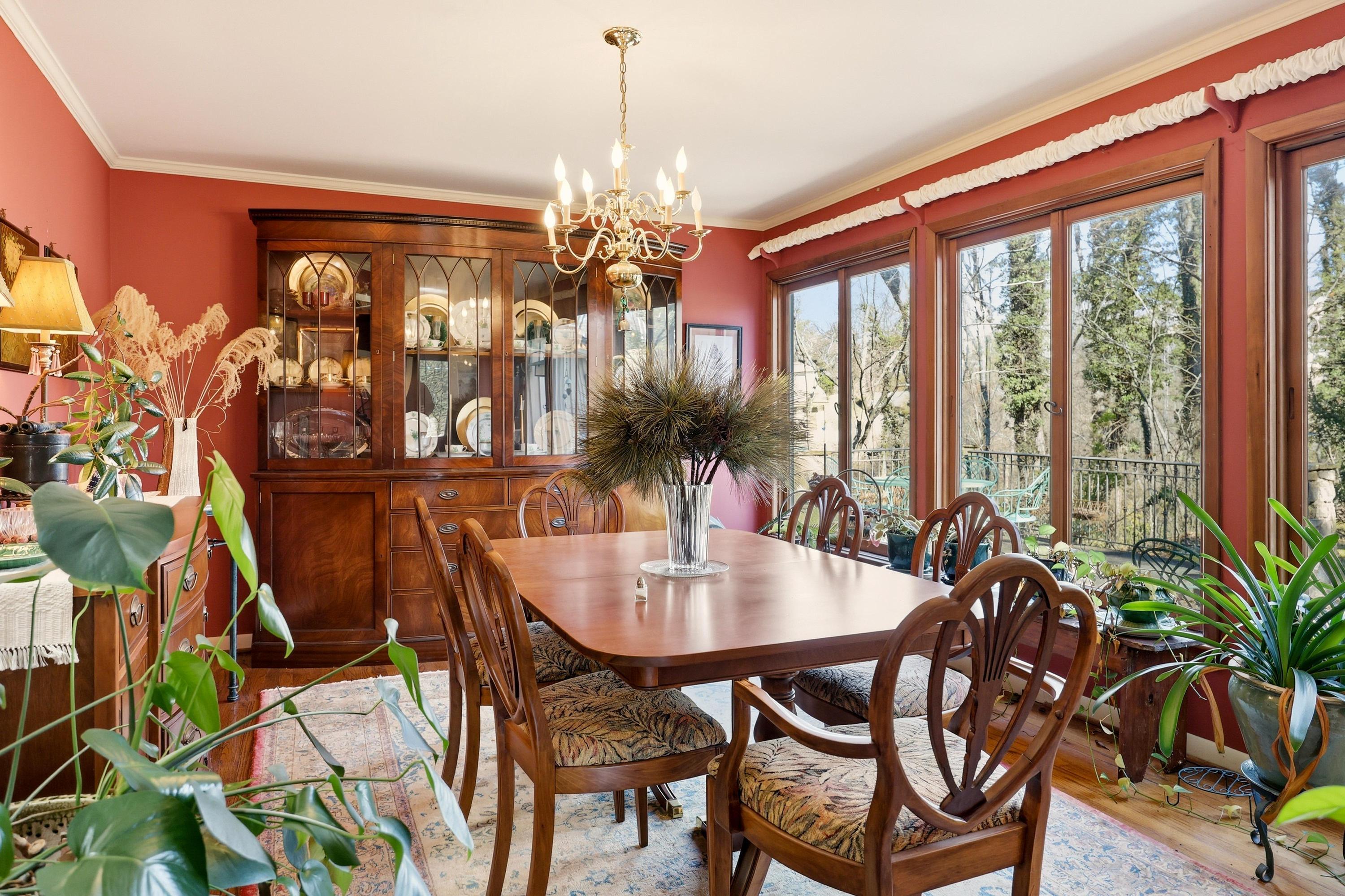 105 Riverpoint Road
