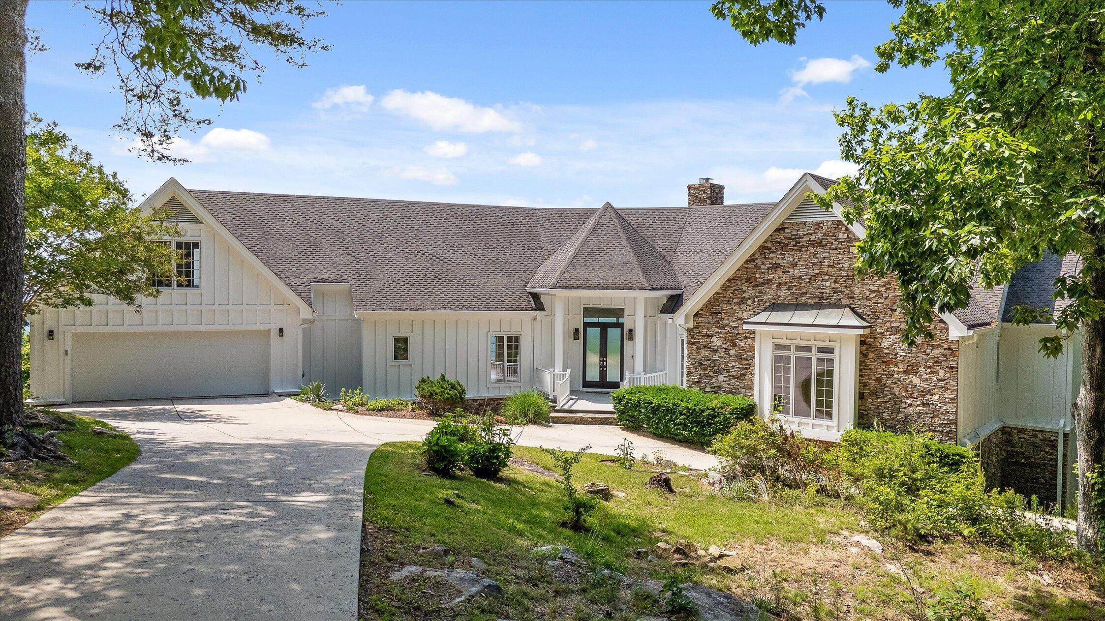 921 Rose Marie Court