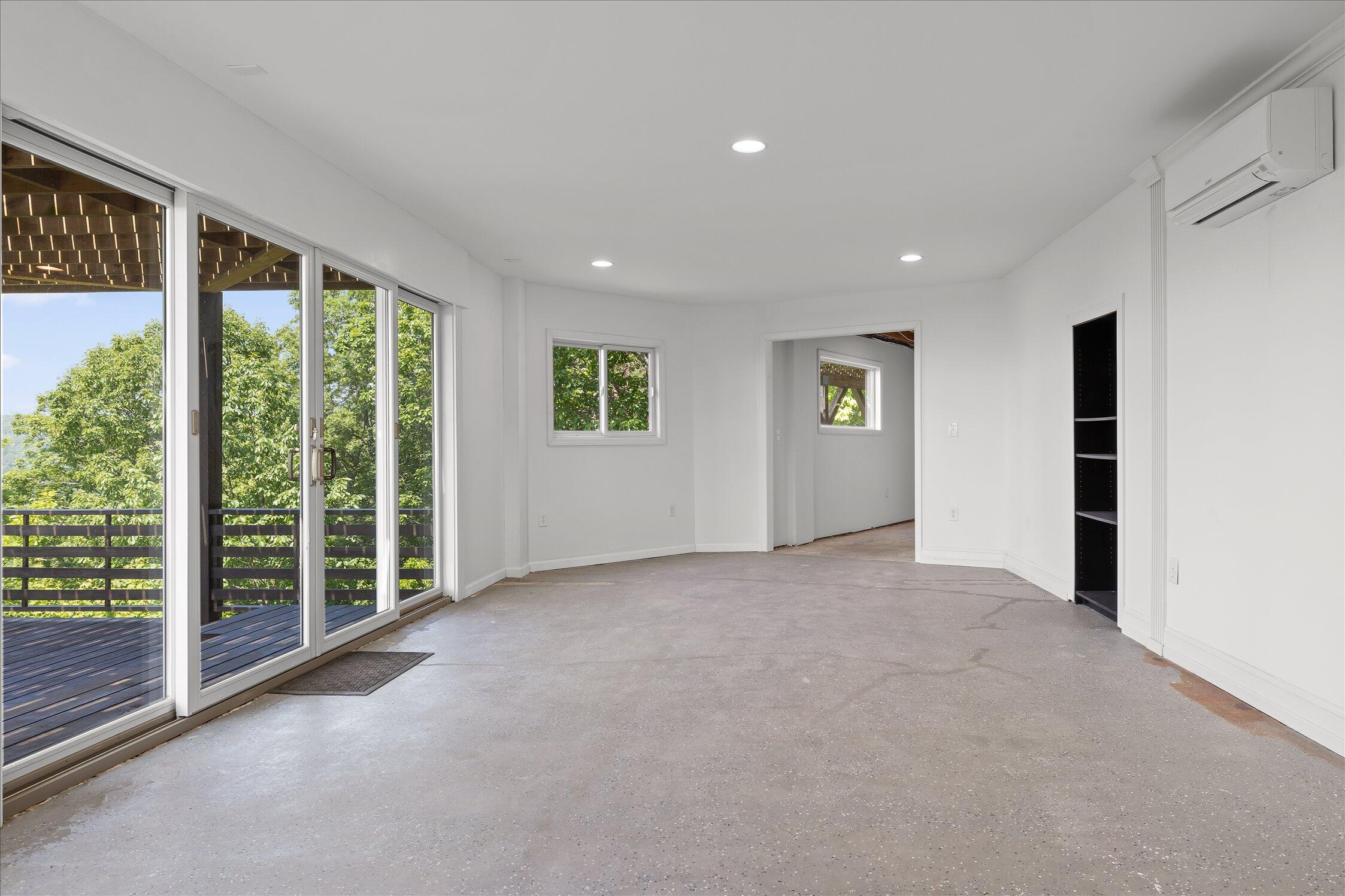921 Rose Marie Court