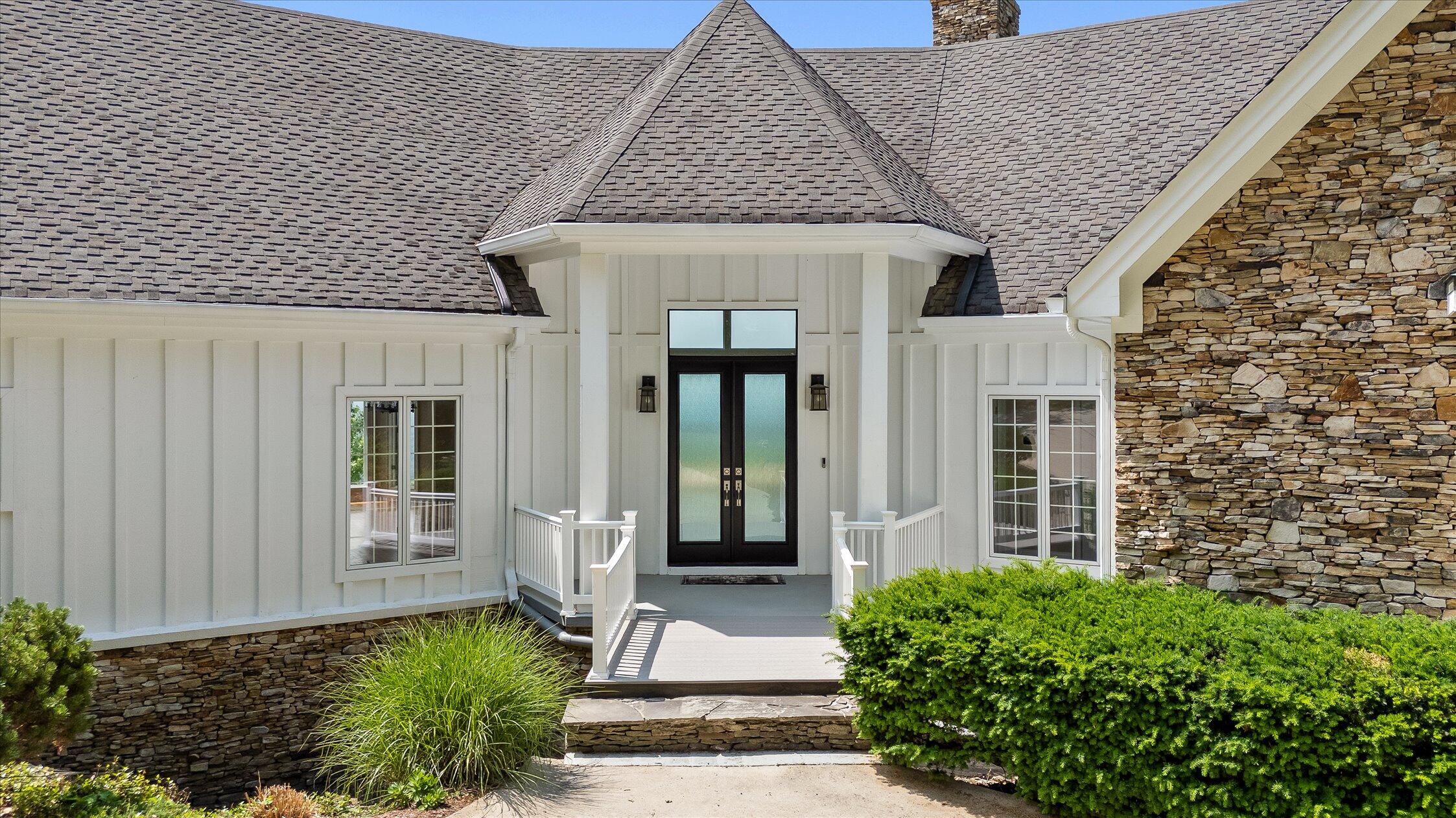 921 Rose Marie Court