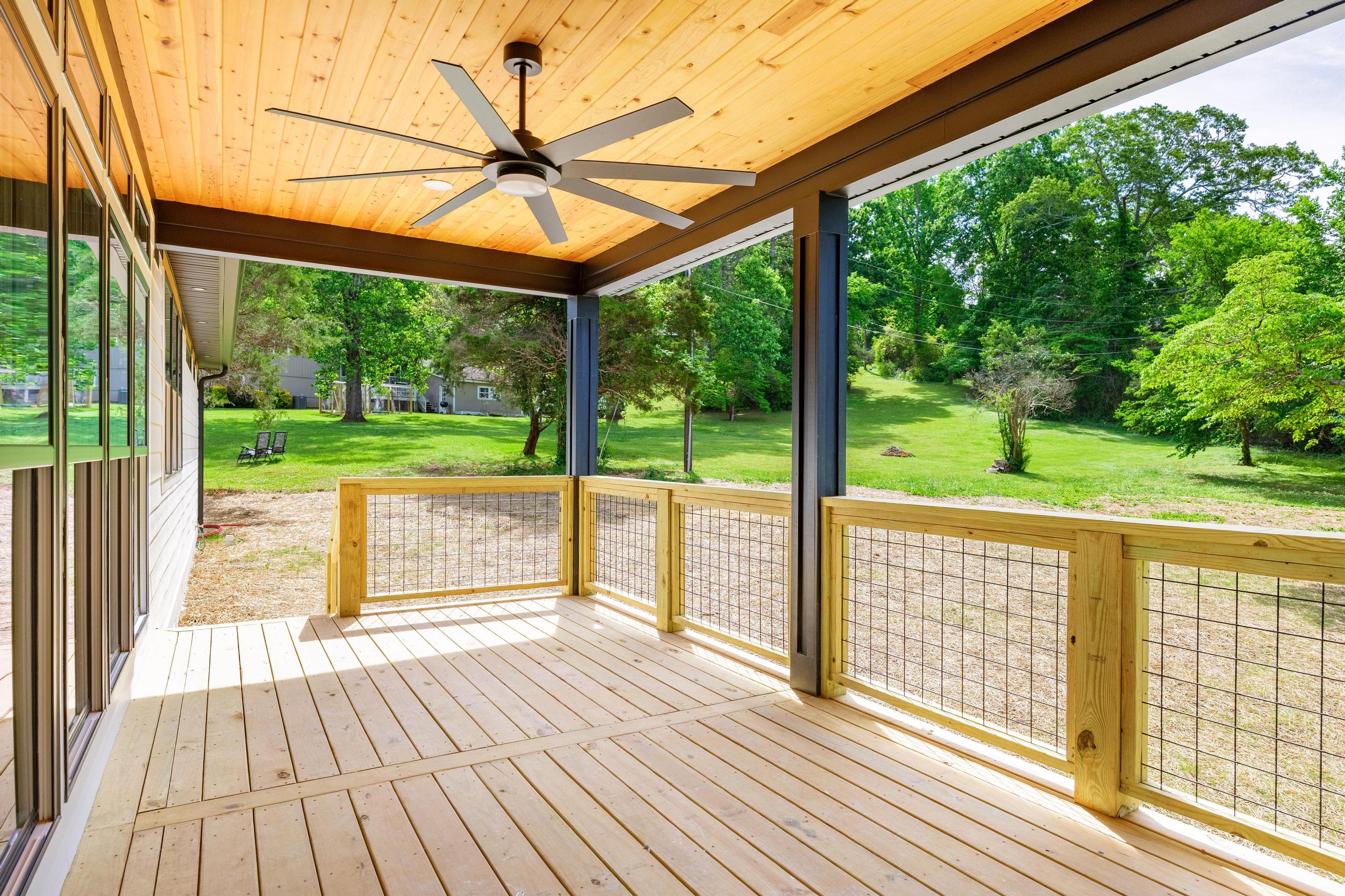 1706 Ray Jo Circle