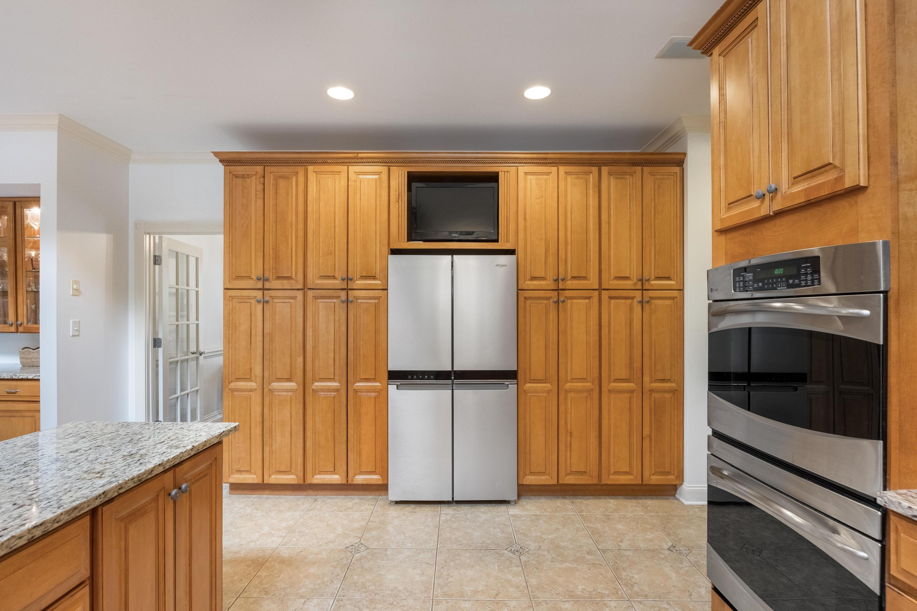 9545 Windrose Circle