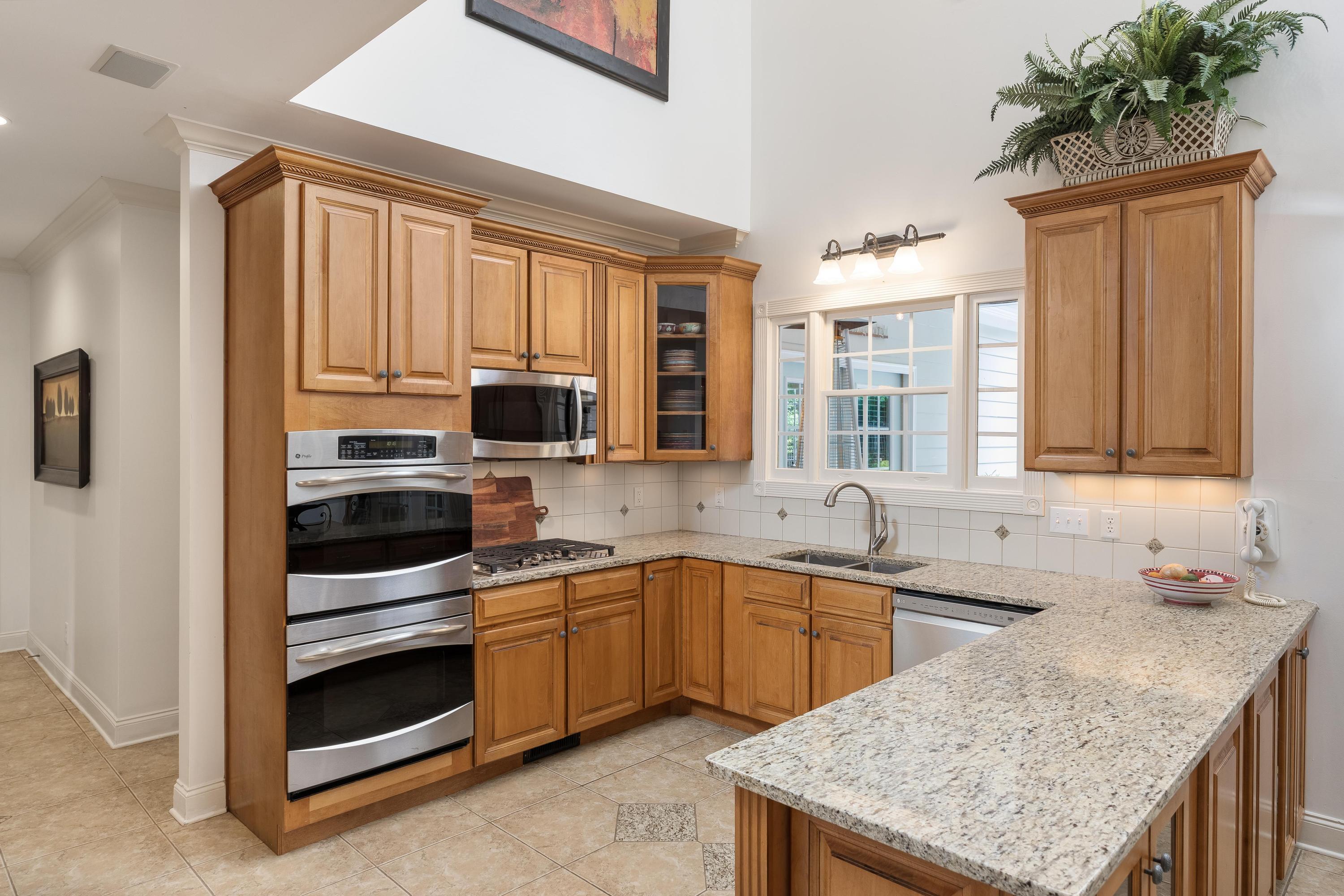 9545 Windrose Circle