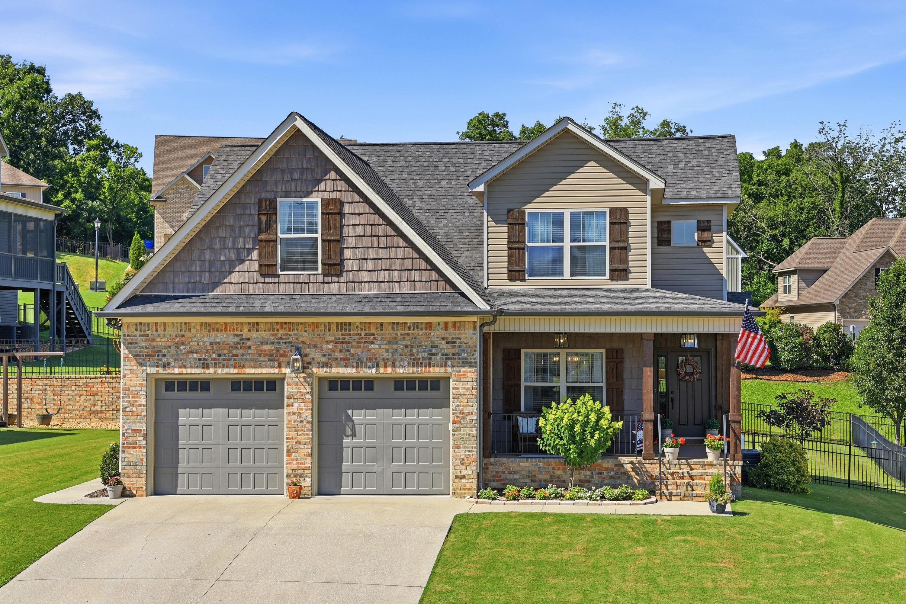 3499 Willow Lake Circle