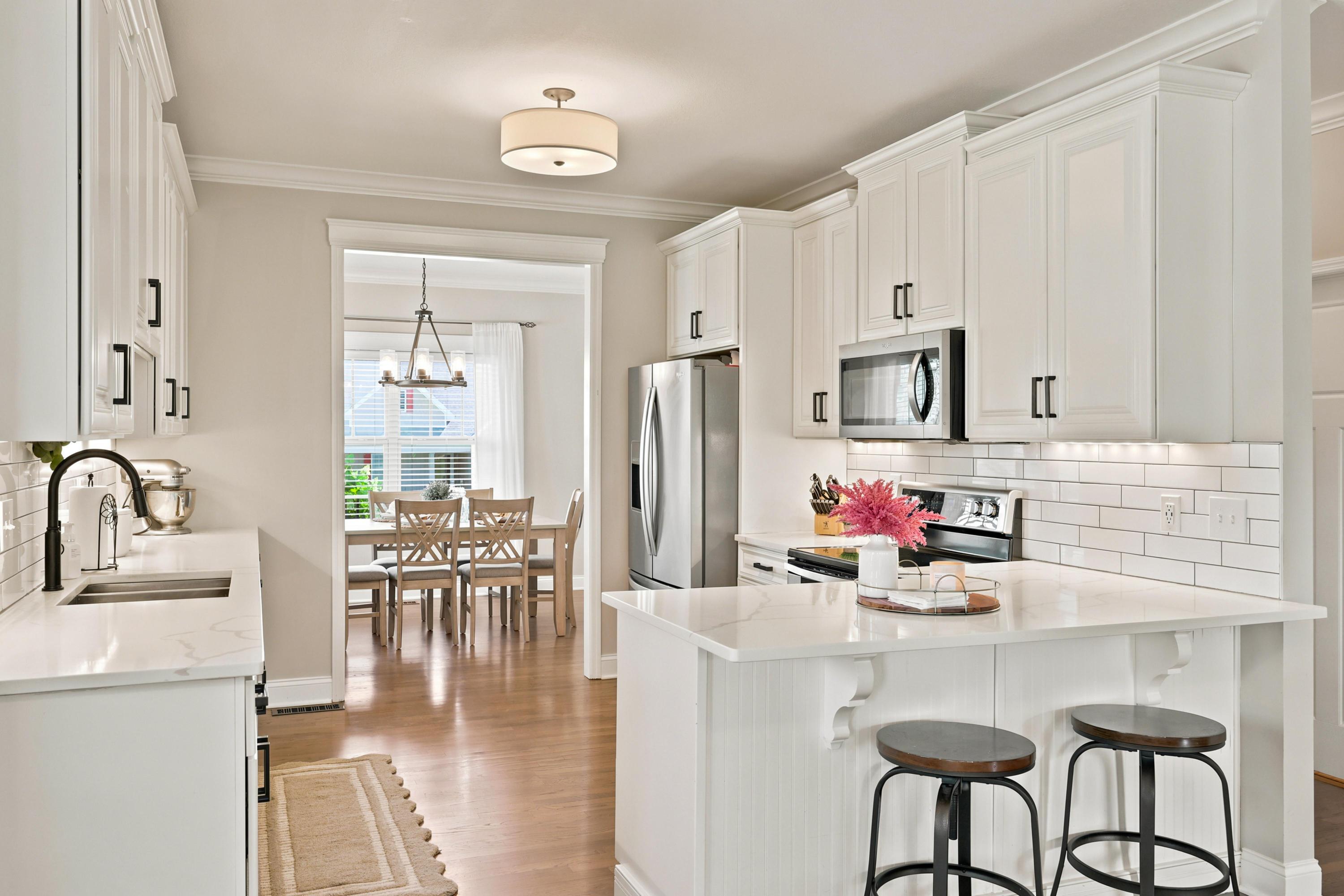 3499 Willow Lake Circle