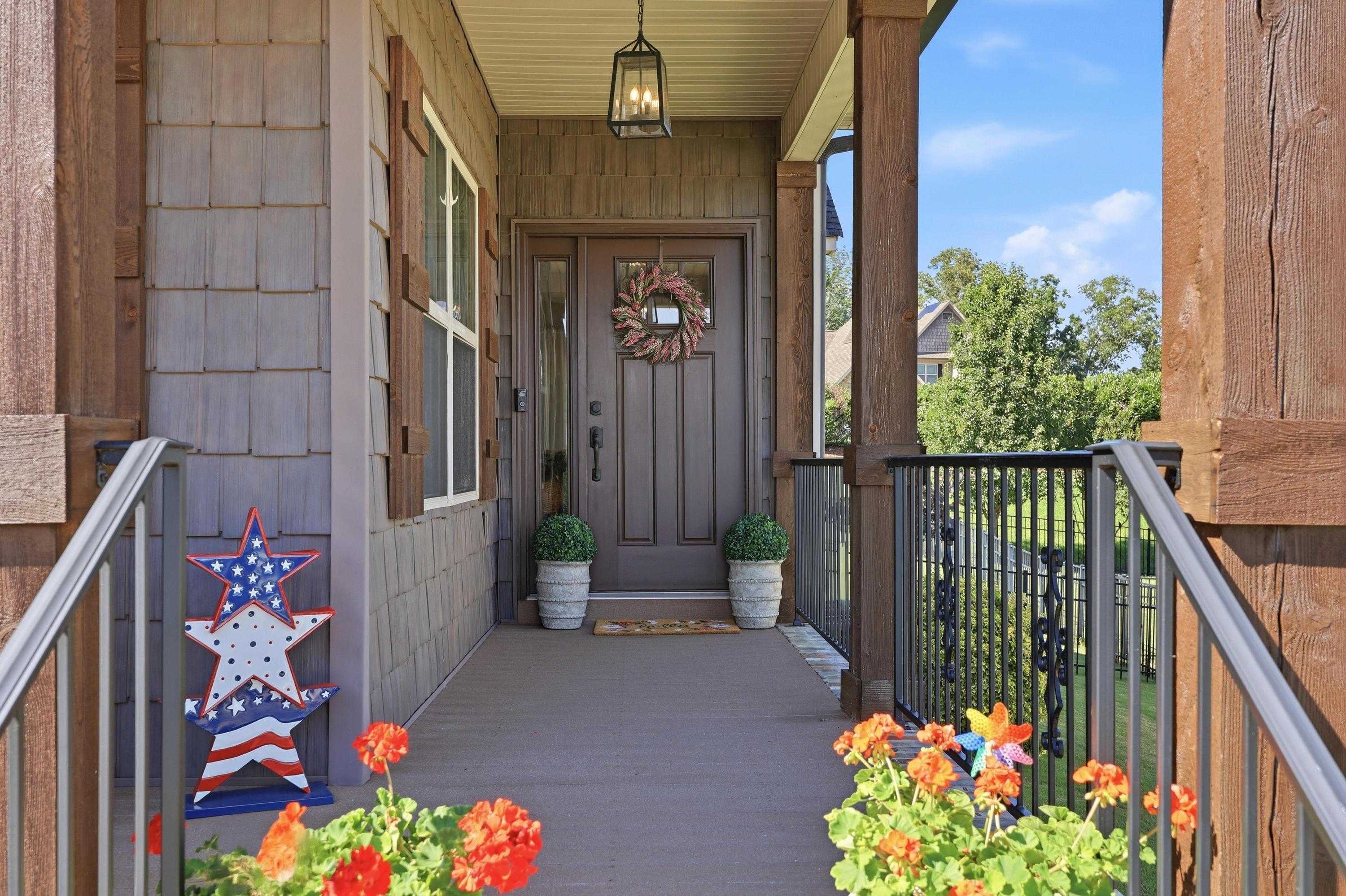 3499 Willow Lake Circle