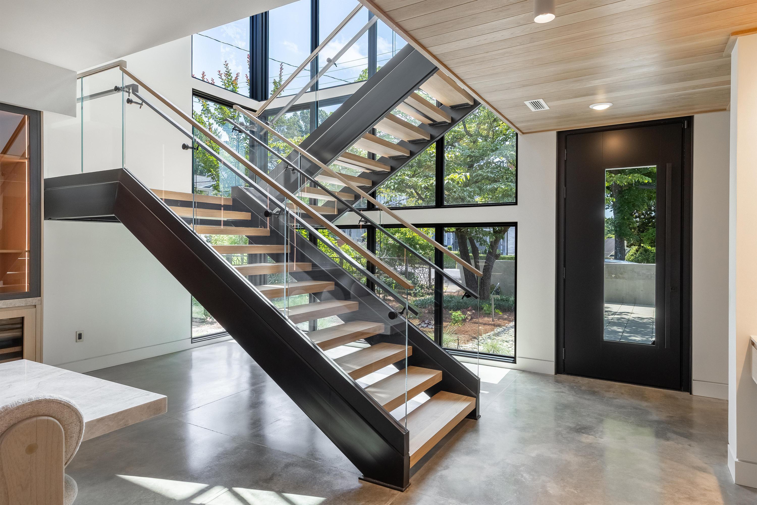 607 Forest Avenue