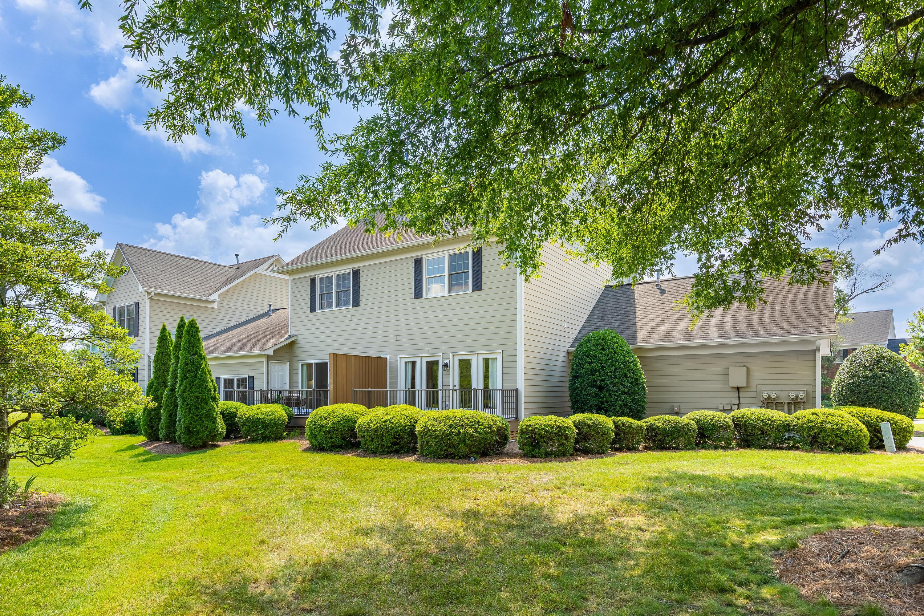 1516 Heritage Landing Drive