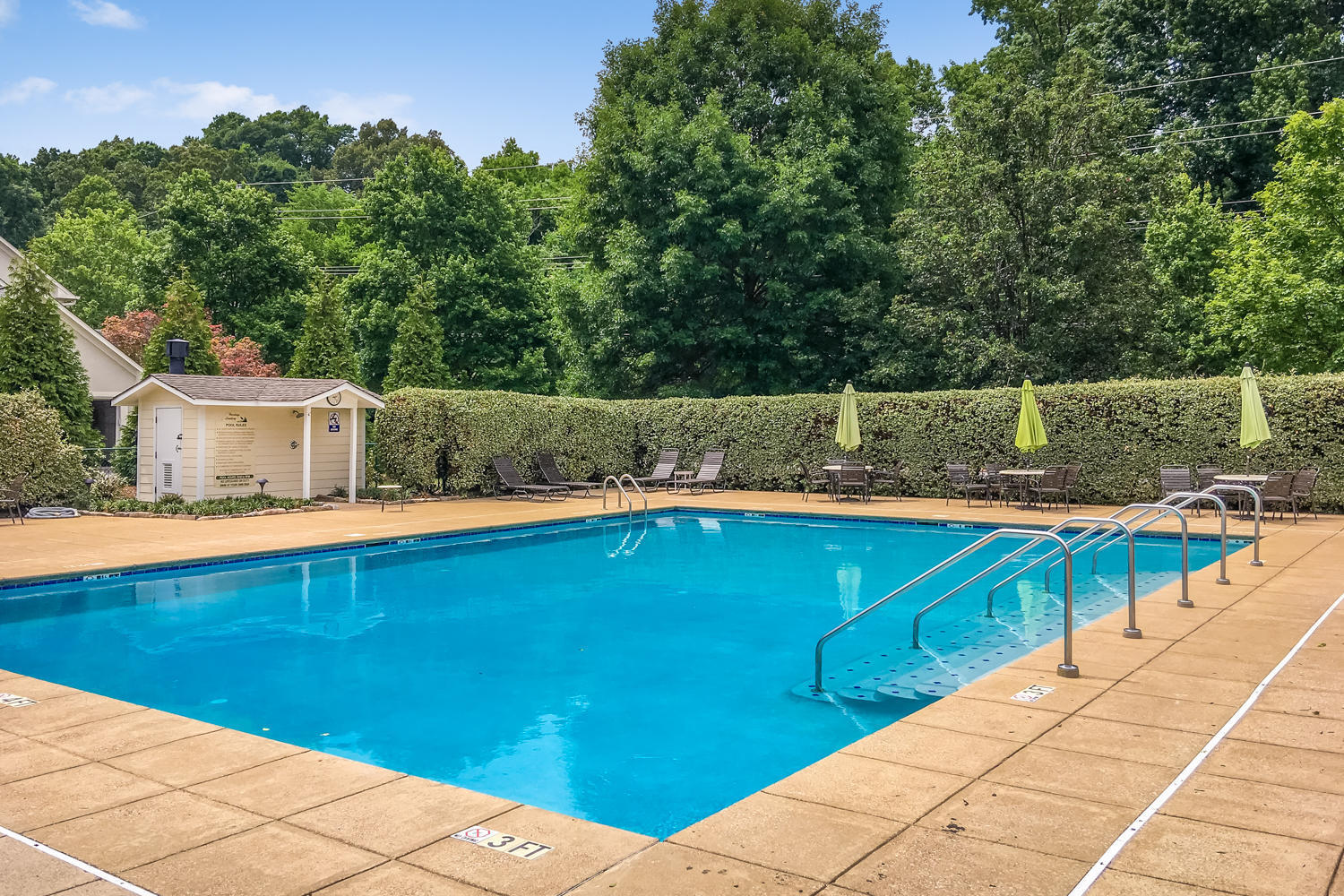 1516 Heritage Landing Drive