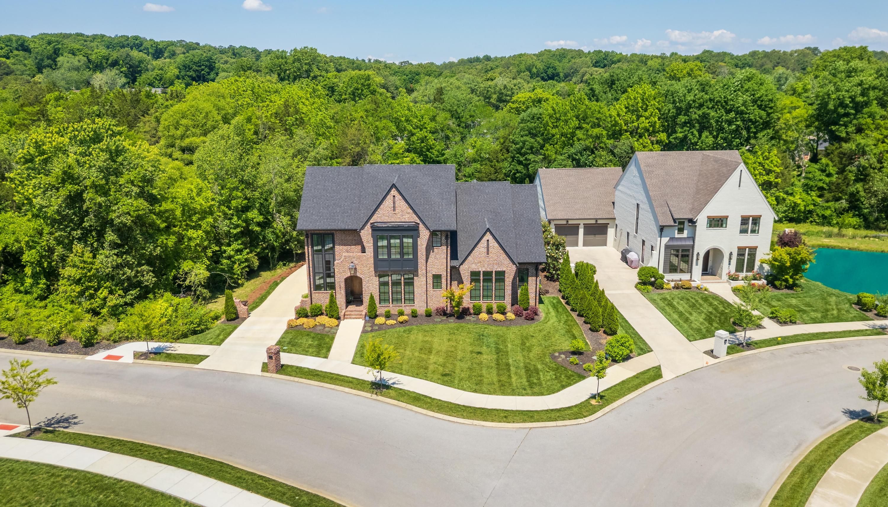 3693 Falkirk Way