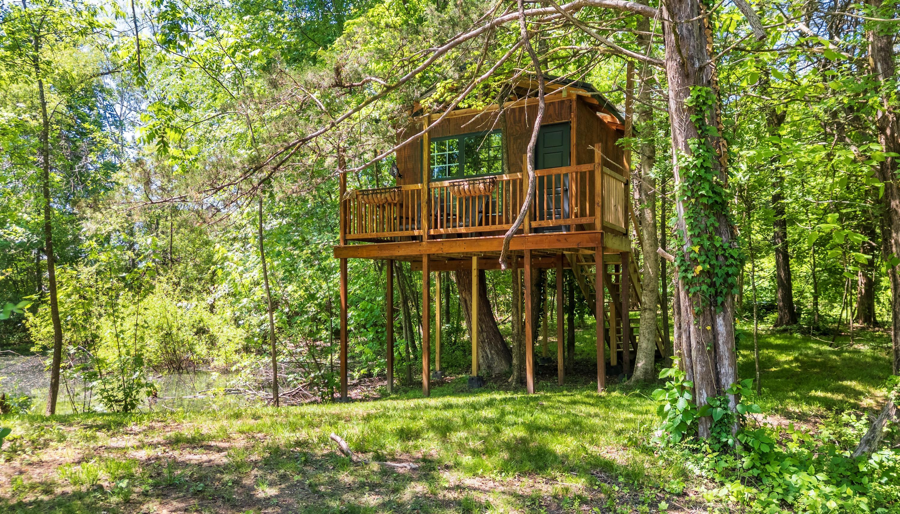 3693 Falkirk Way