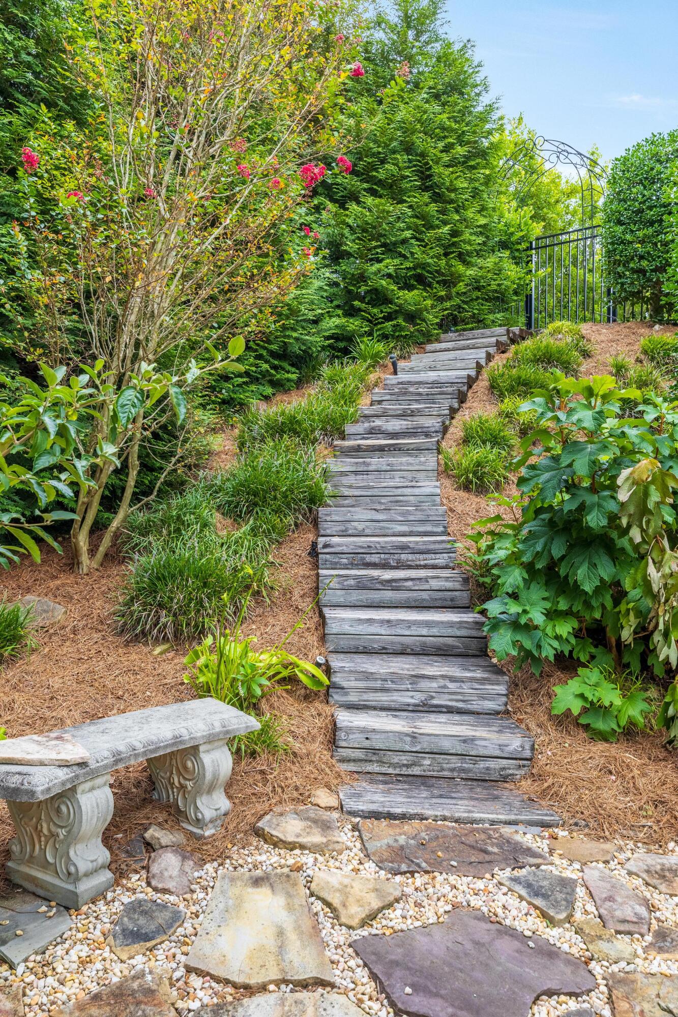 513 Grand Mountain Drive