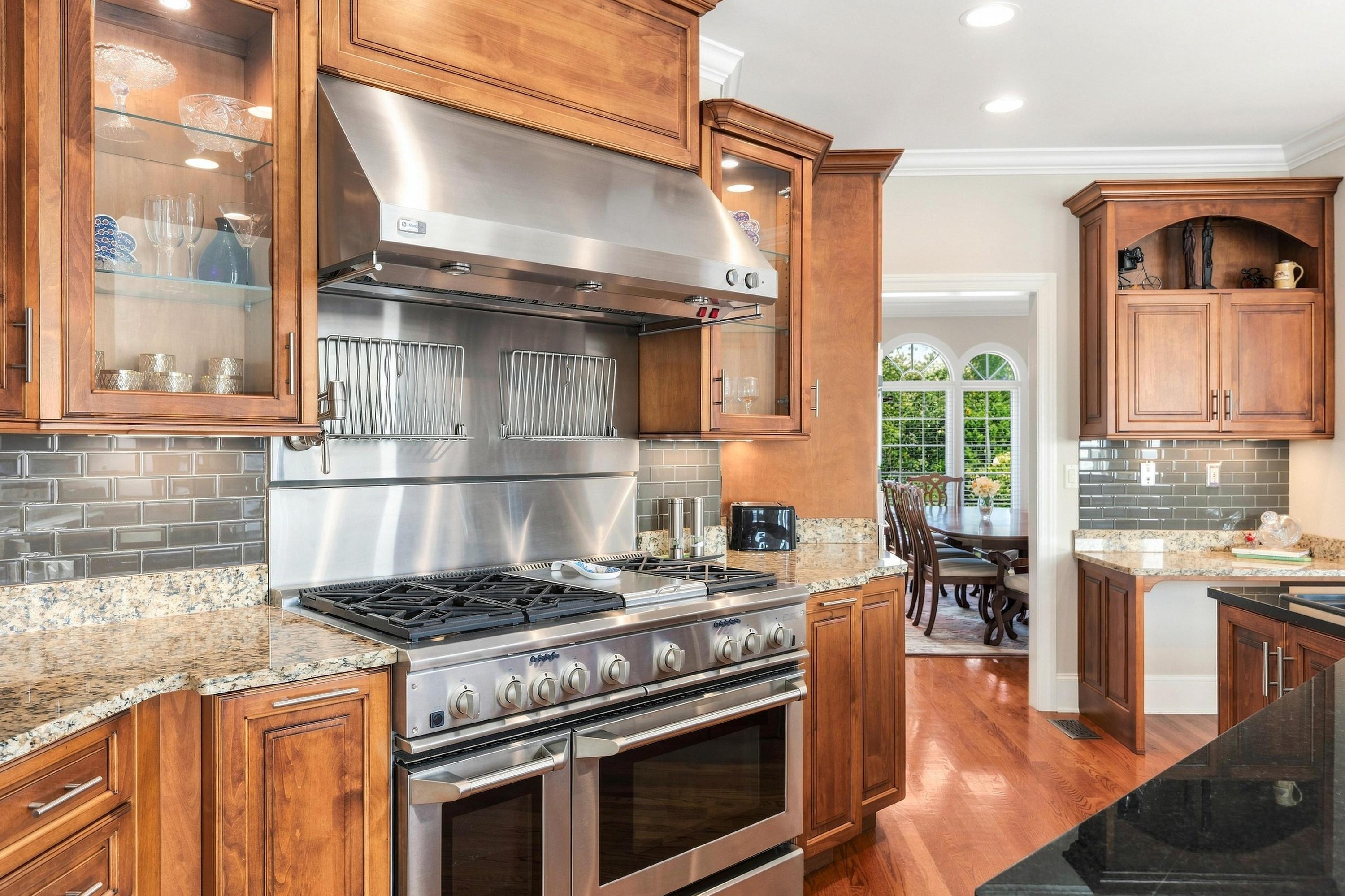 2252 Horizons Drive