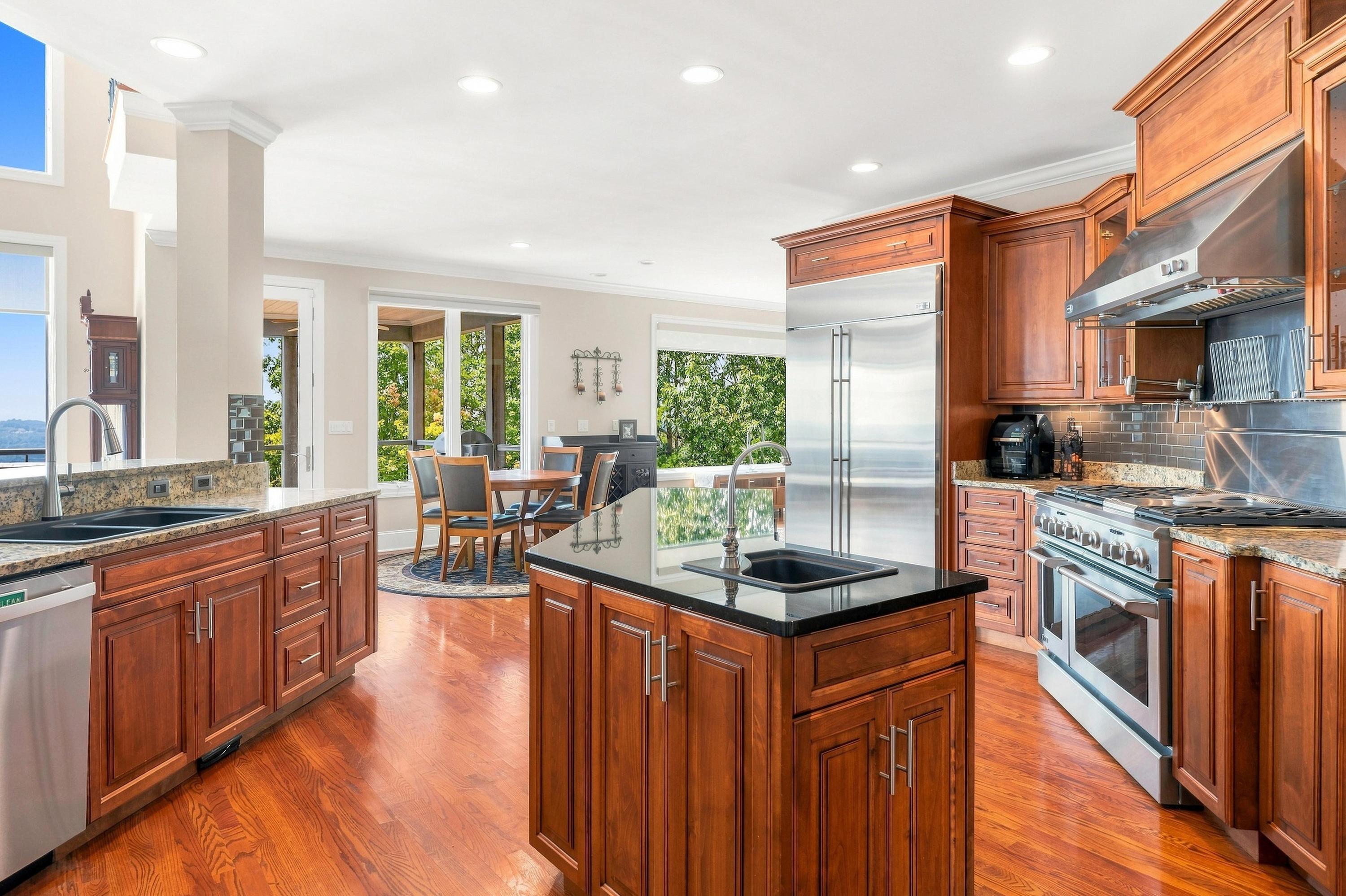 2252 Horizons Drive