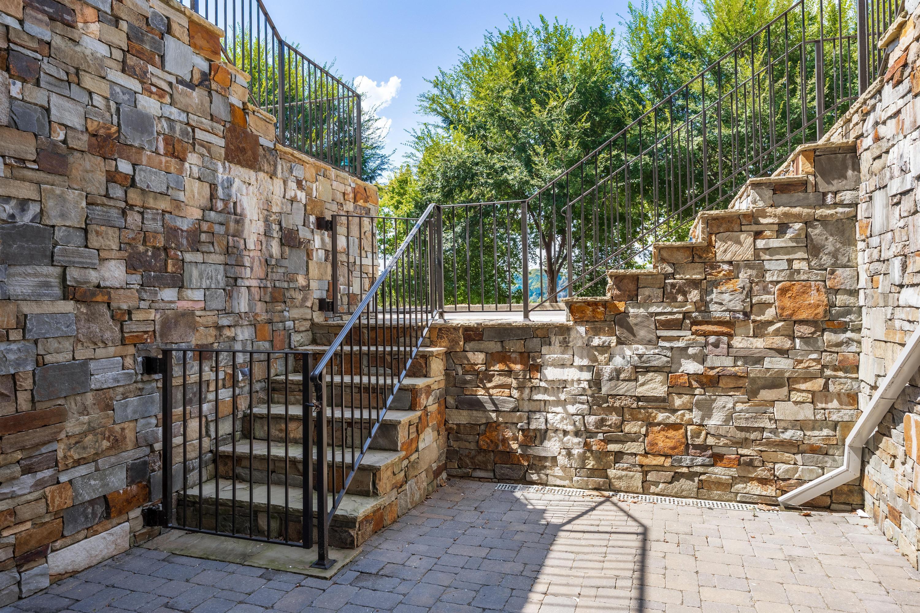 742 Latitude Circle