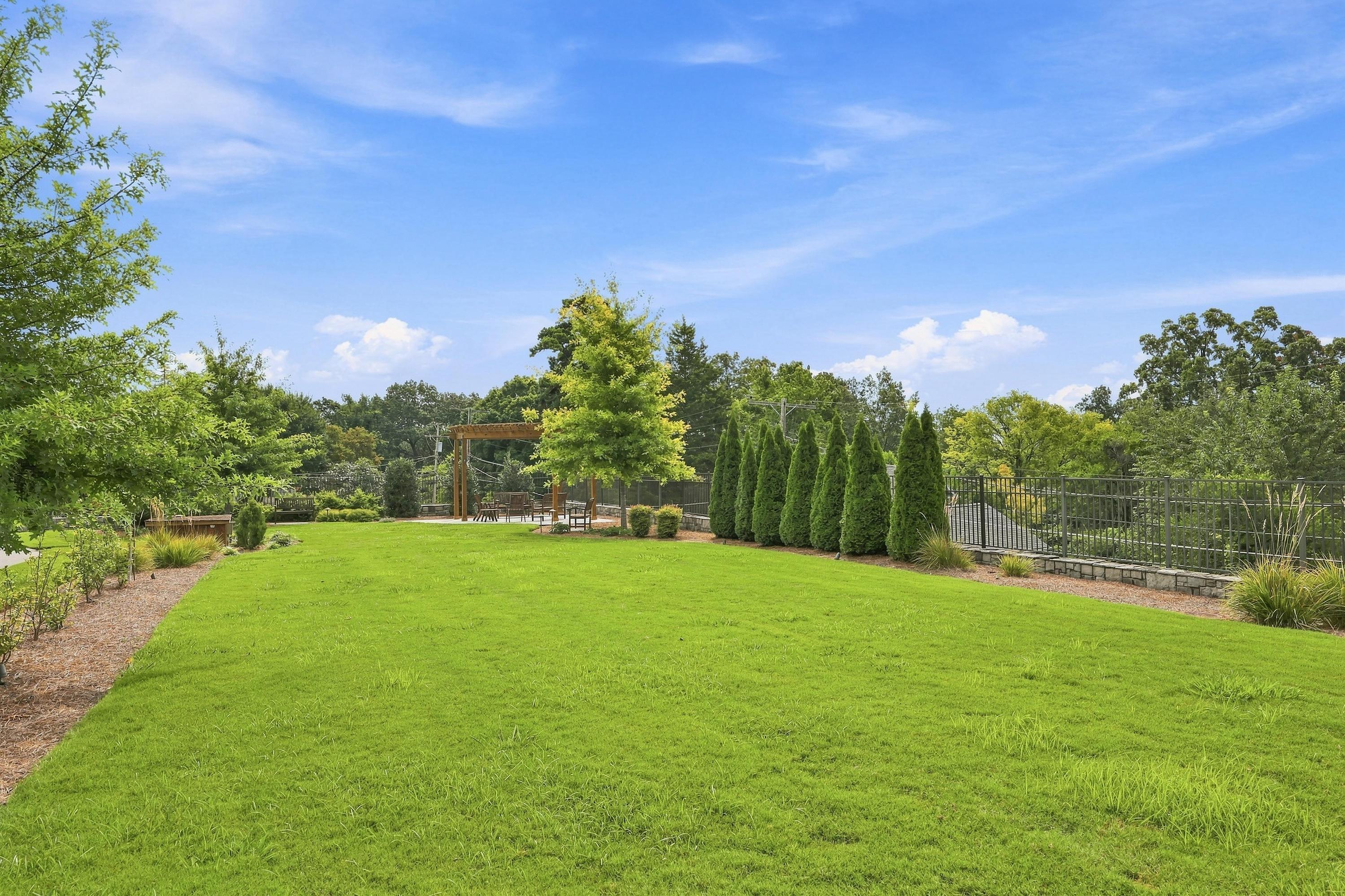 1259 Longholm Court