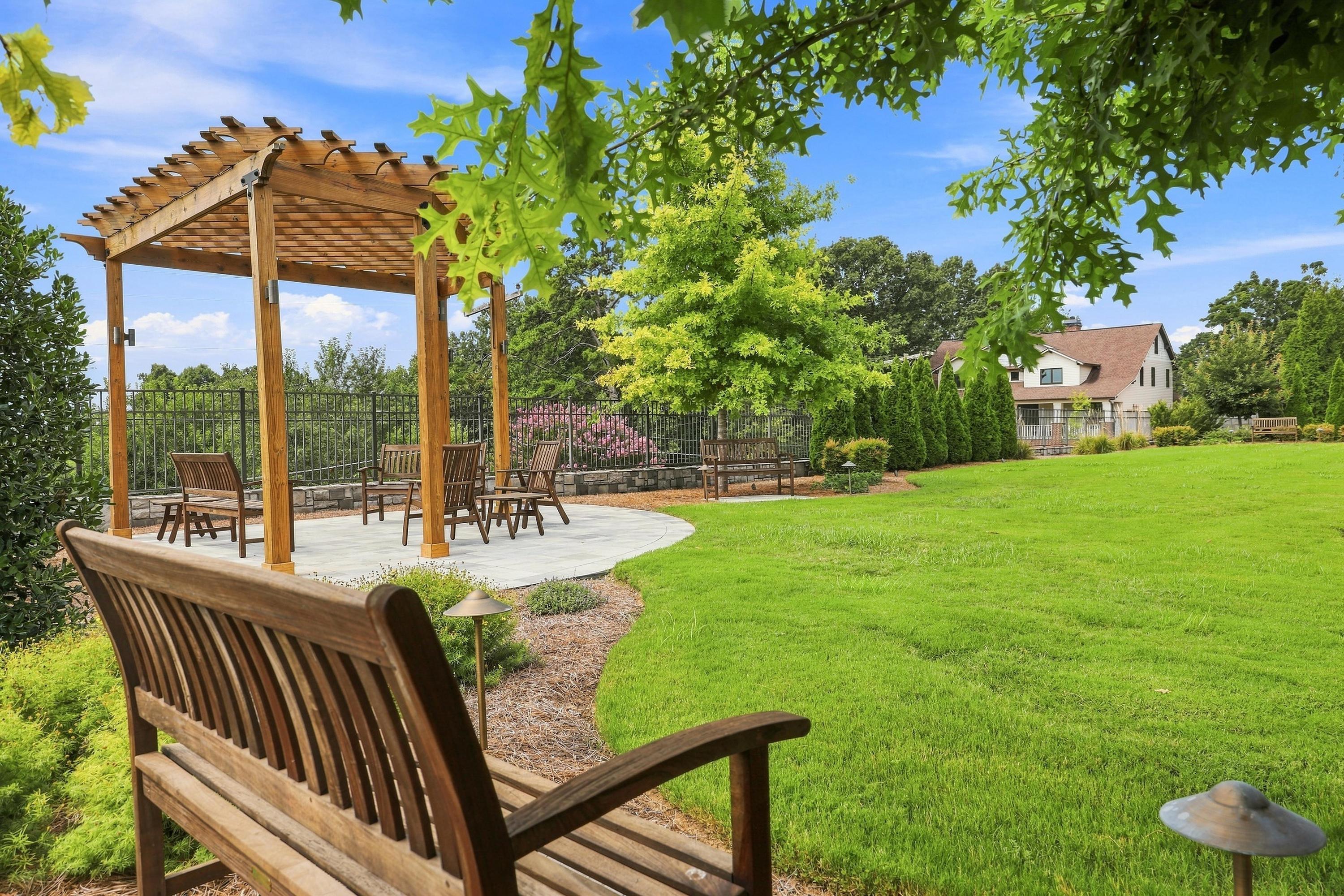 1259 Longholm Court