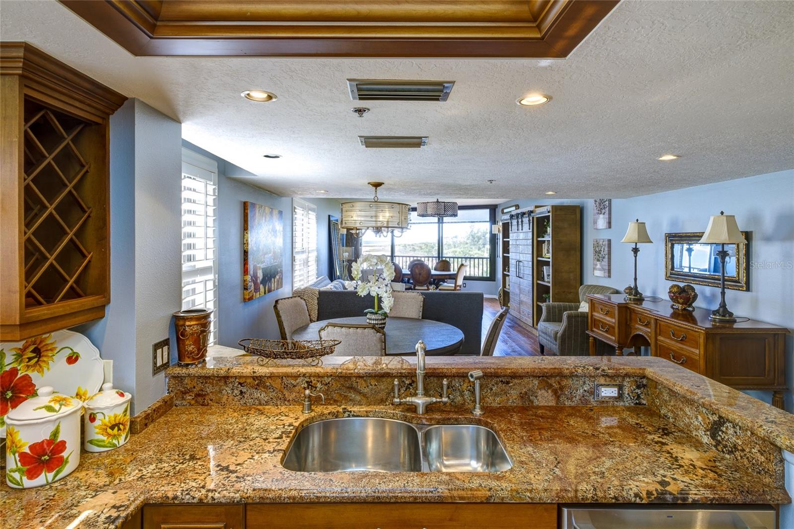 5740 MIDNIGHT PASS RD #407F