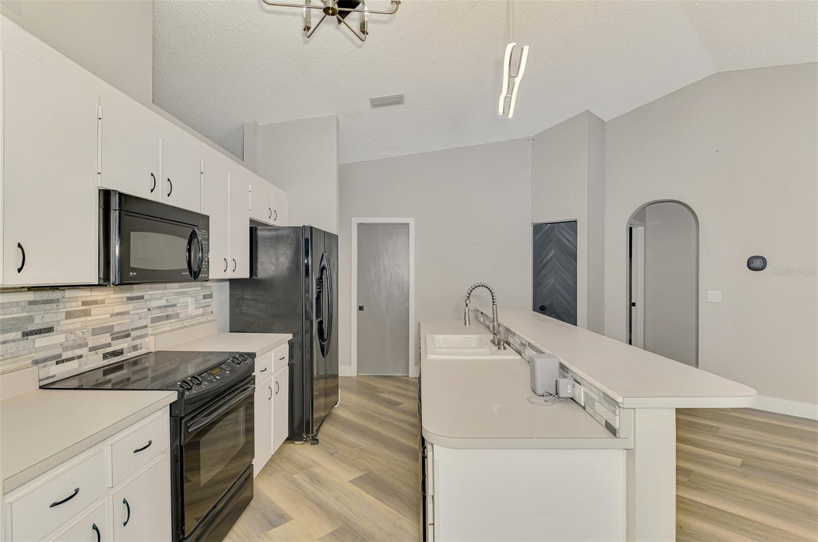 5742 39TH STREET CIR E