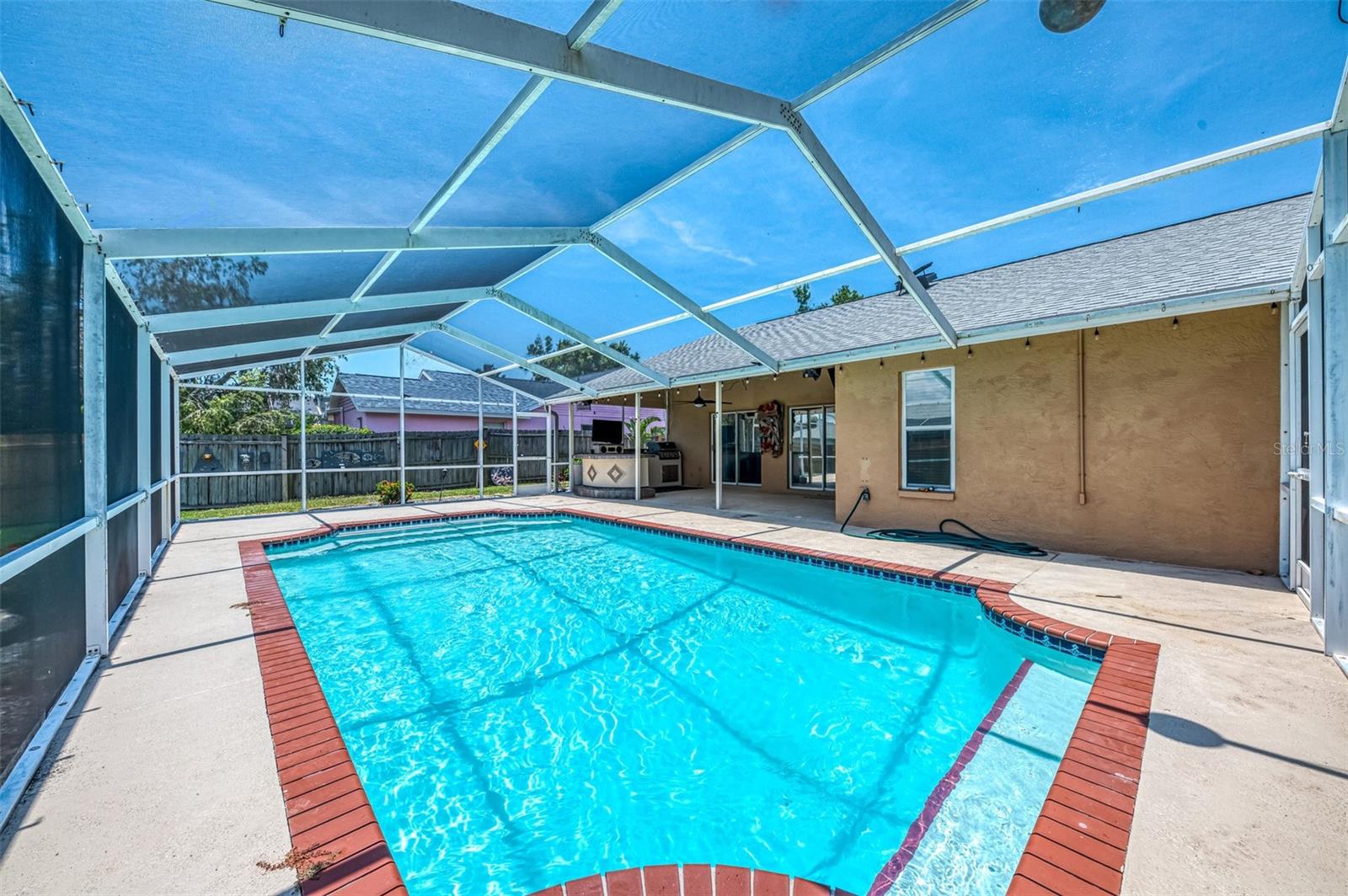 5742 39TH STREET CIR E