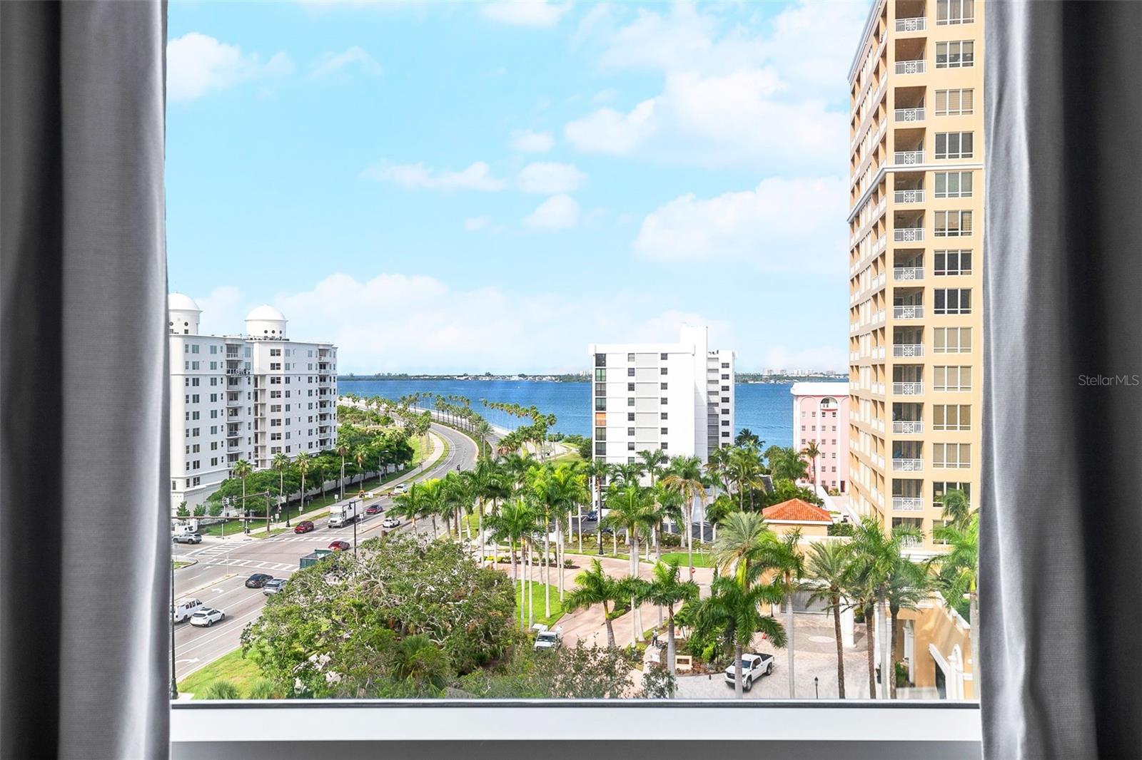 1111 N GULFSTREAM AVE #10E
