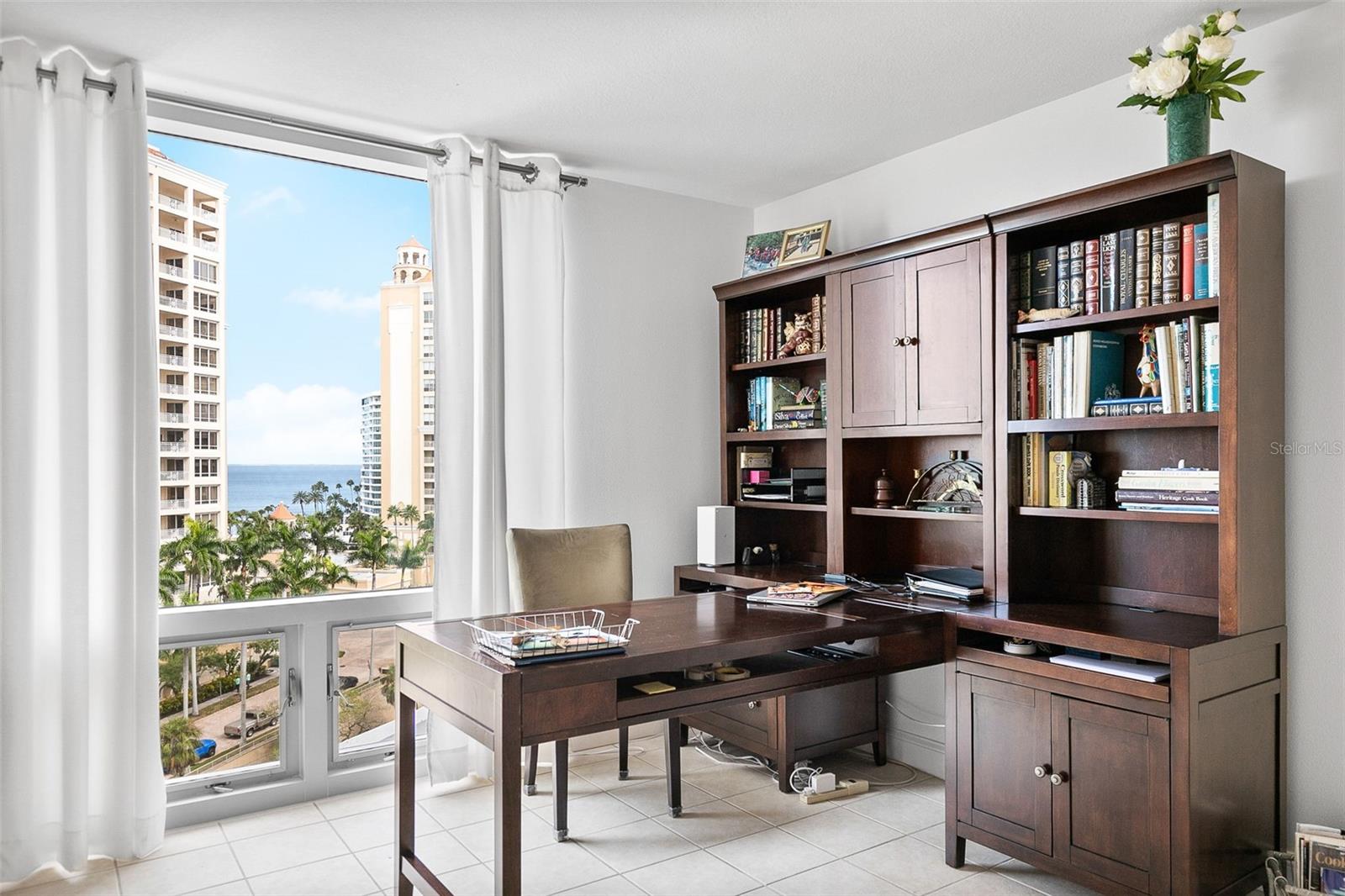 1111 N GULFSTREAM AVE #10E