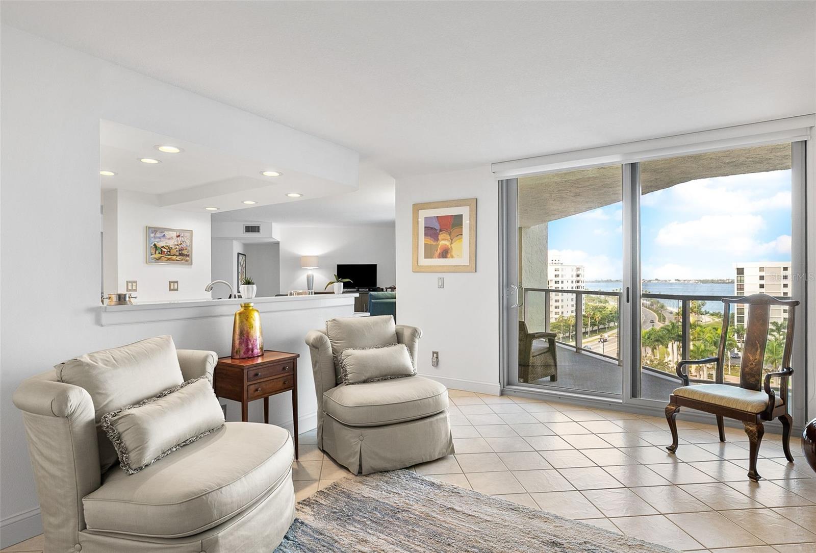 1111 N GULFSTREAM AVE #10E
