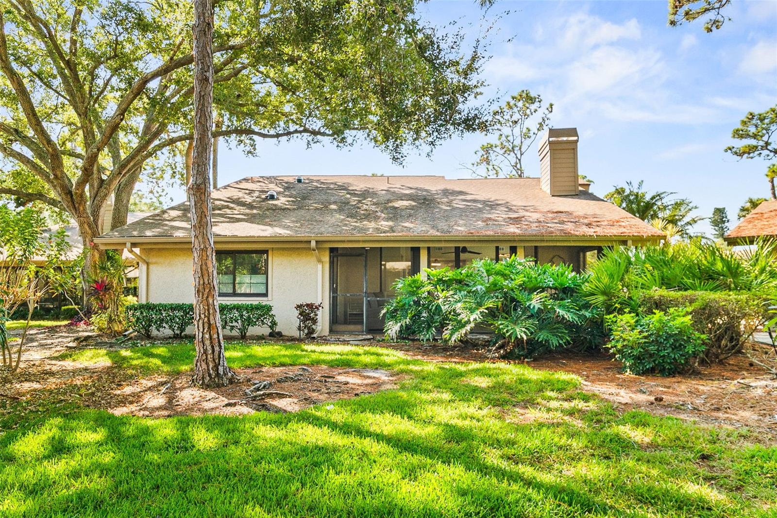 5631 PIPERS WAITE #12