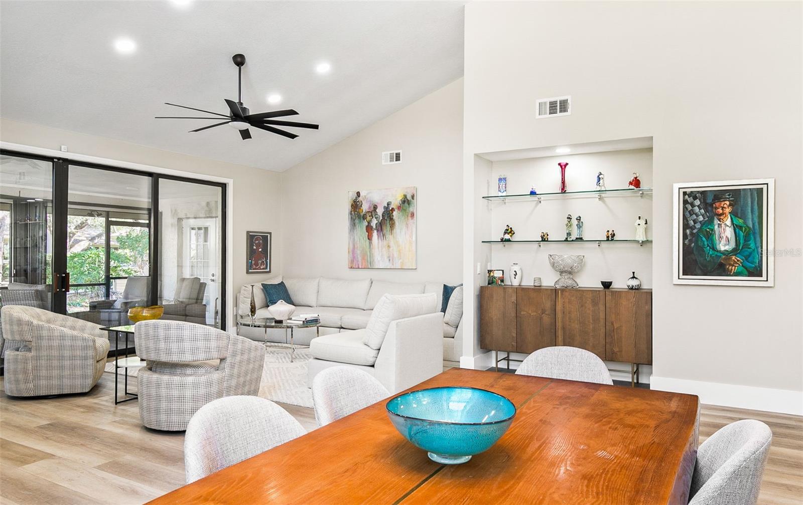 5631 PIPERS WAITE #12