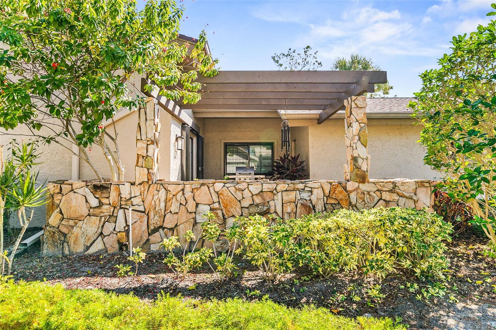 5631 PIPERS WAITE #12