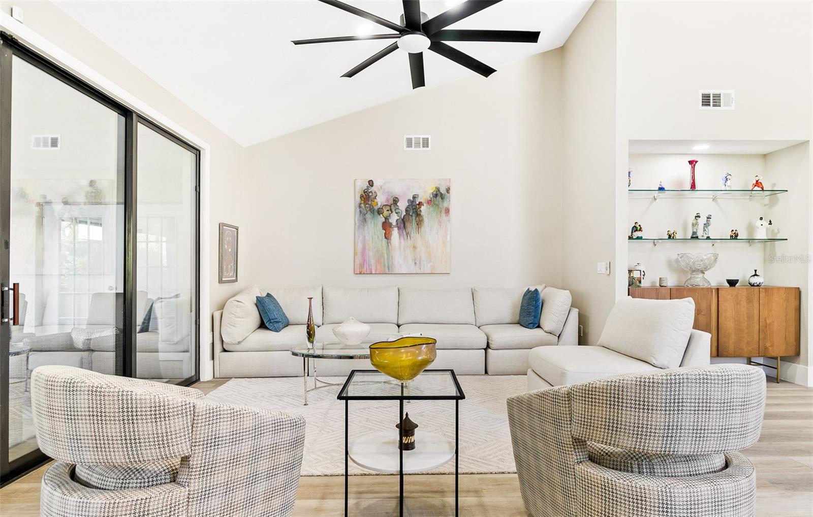 5631 PIPERS WAITE #12