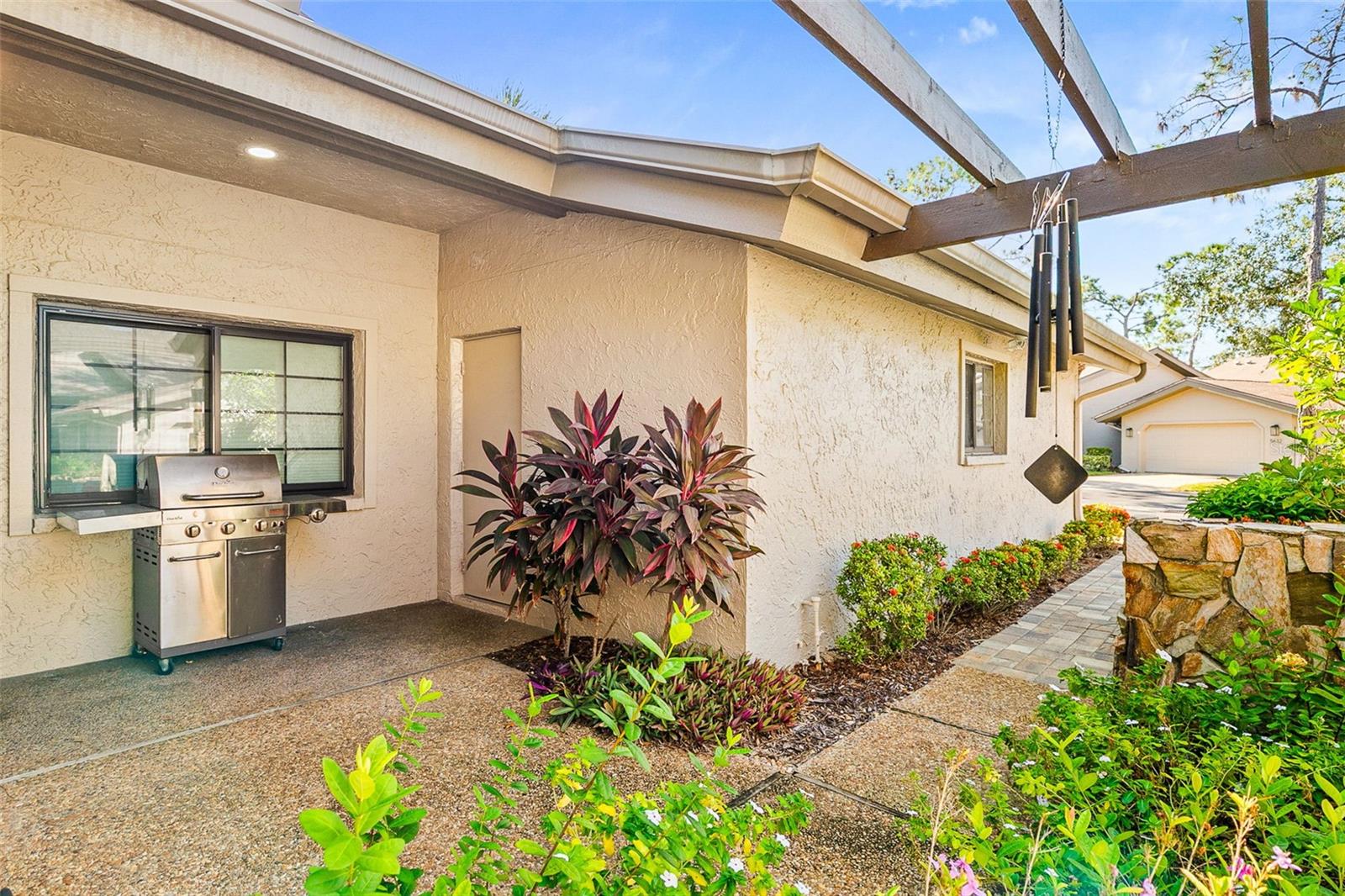 5631 PIPERS WAITE #12