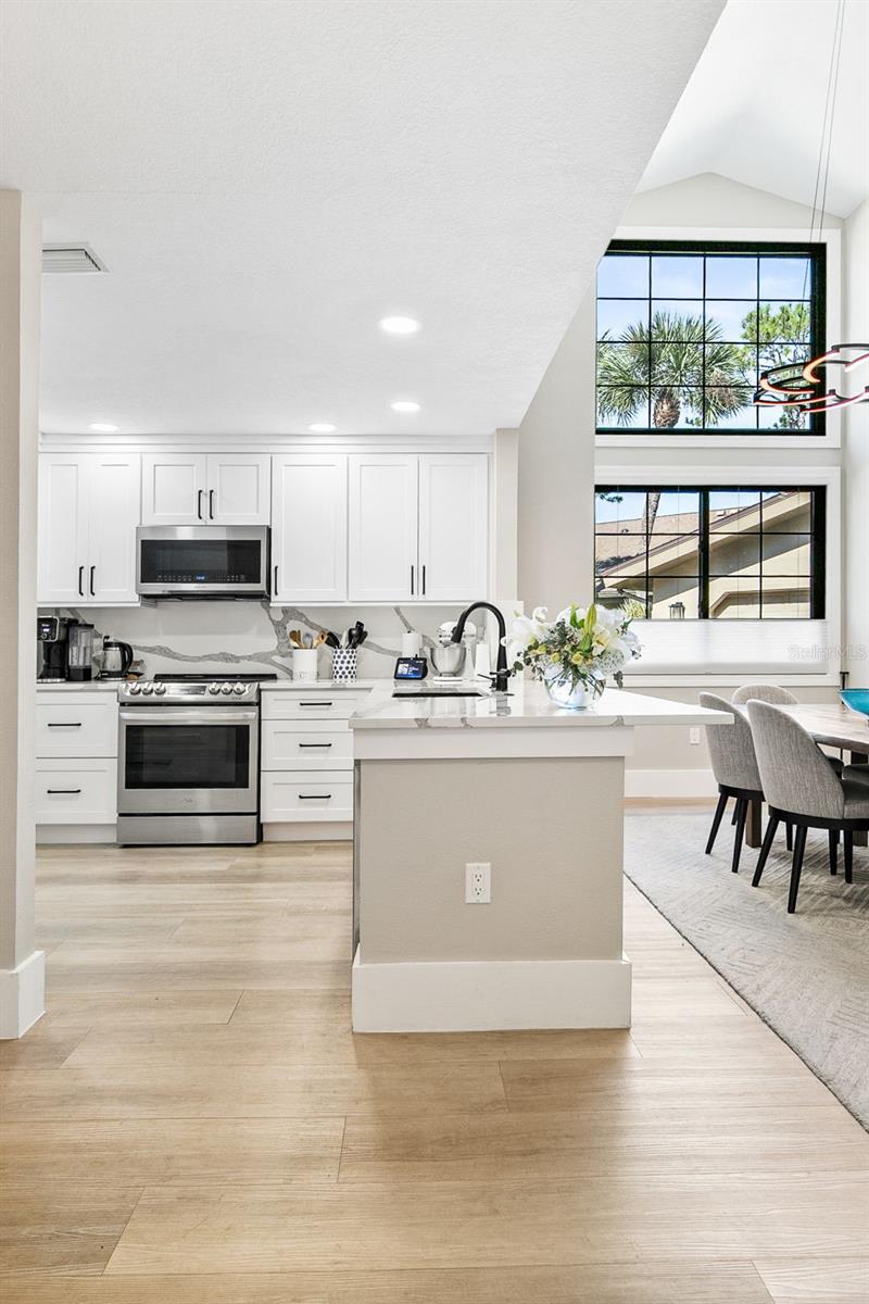 5631 PIPERS WAITE #12