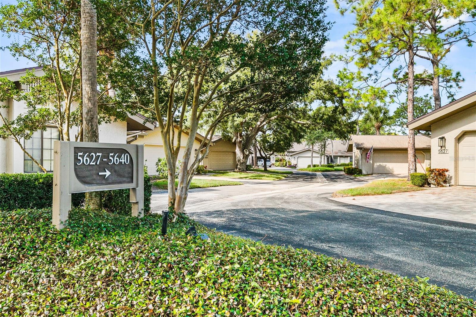 5631 PIPERS WAITE #12