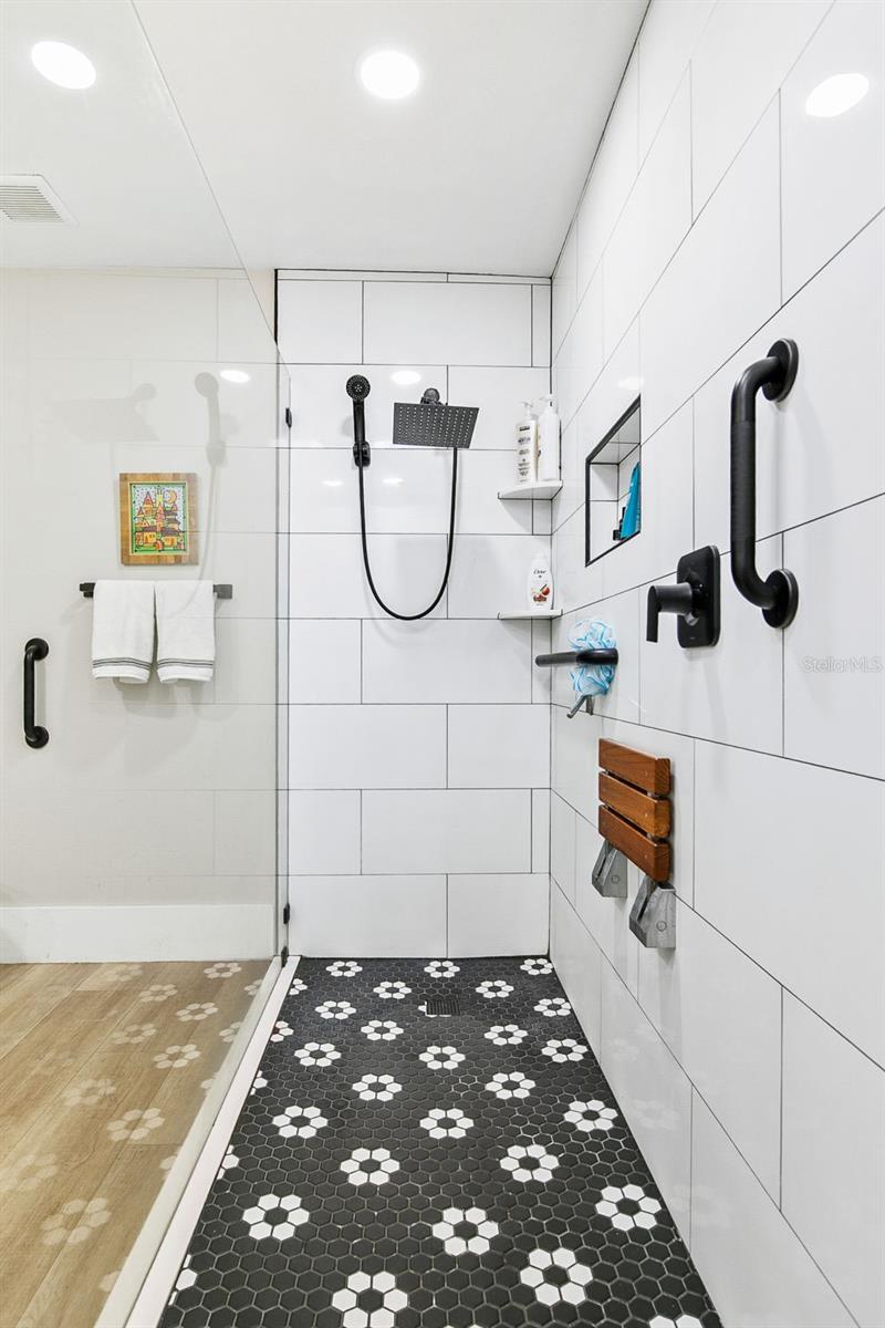 5631 PIPERS WAITE #12