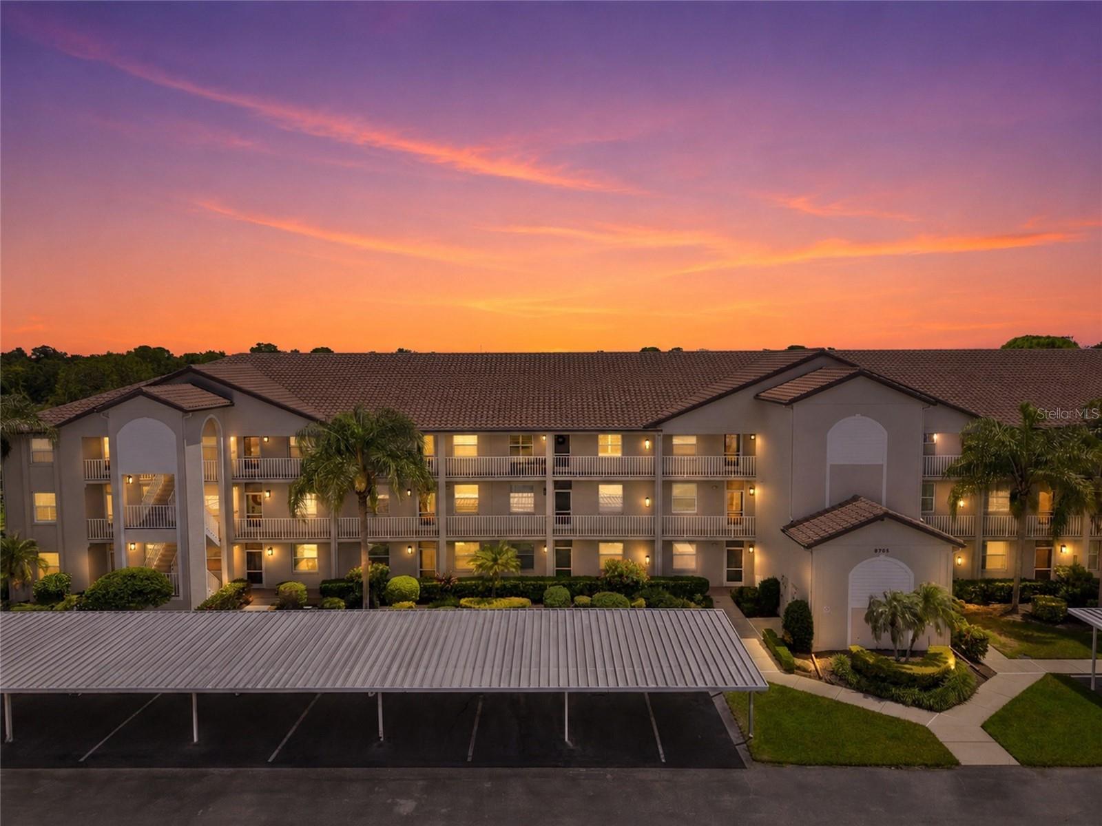 8735 OLDE HICKORY AVE #8304
