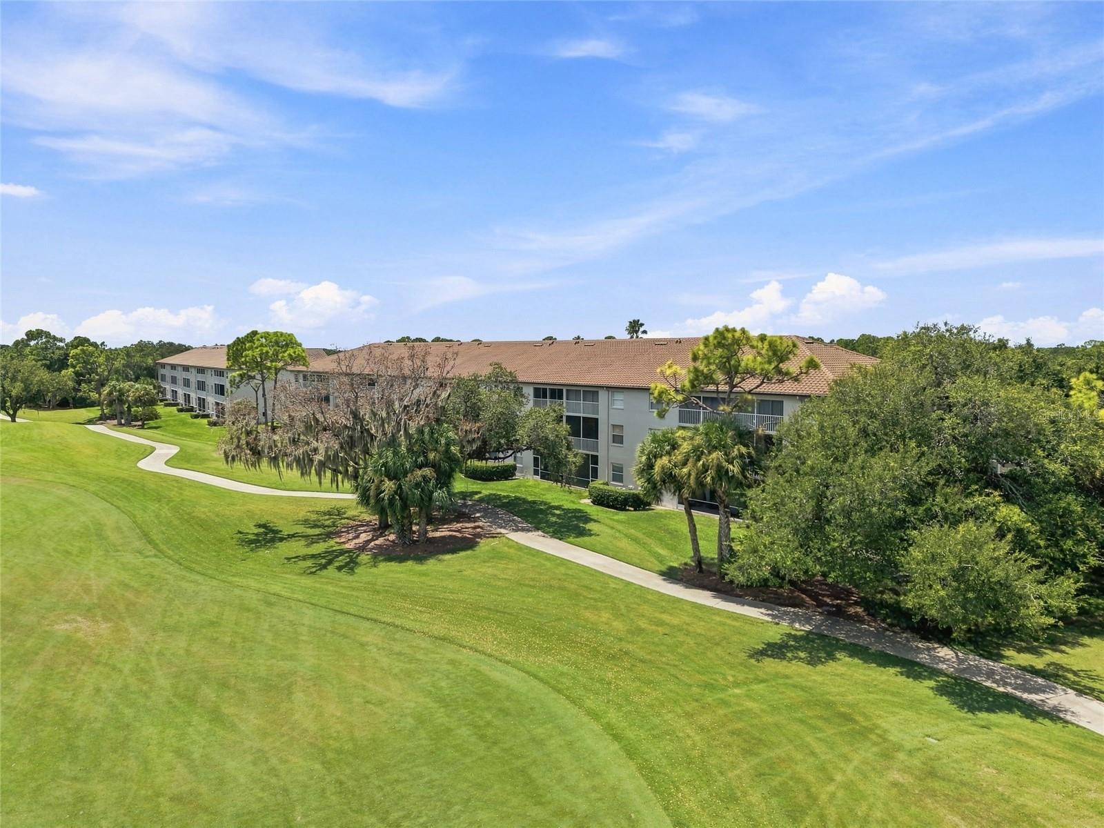 8735 OLDE HICKORY AVE #8304